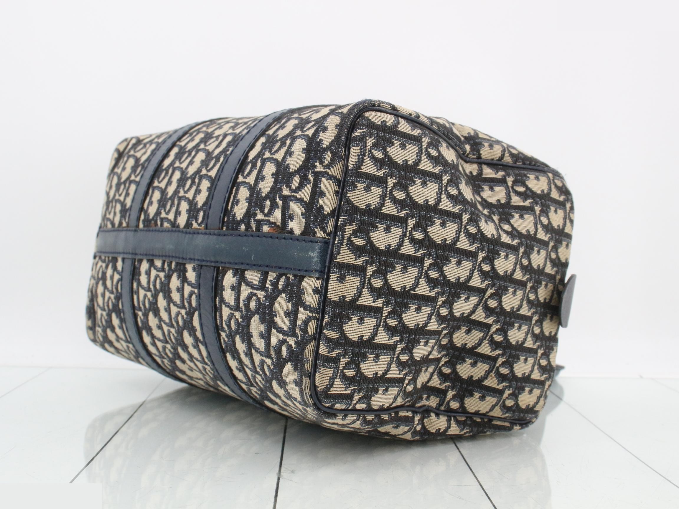 handbag — view 6