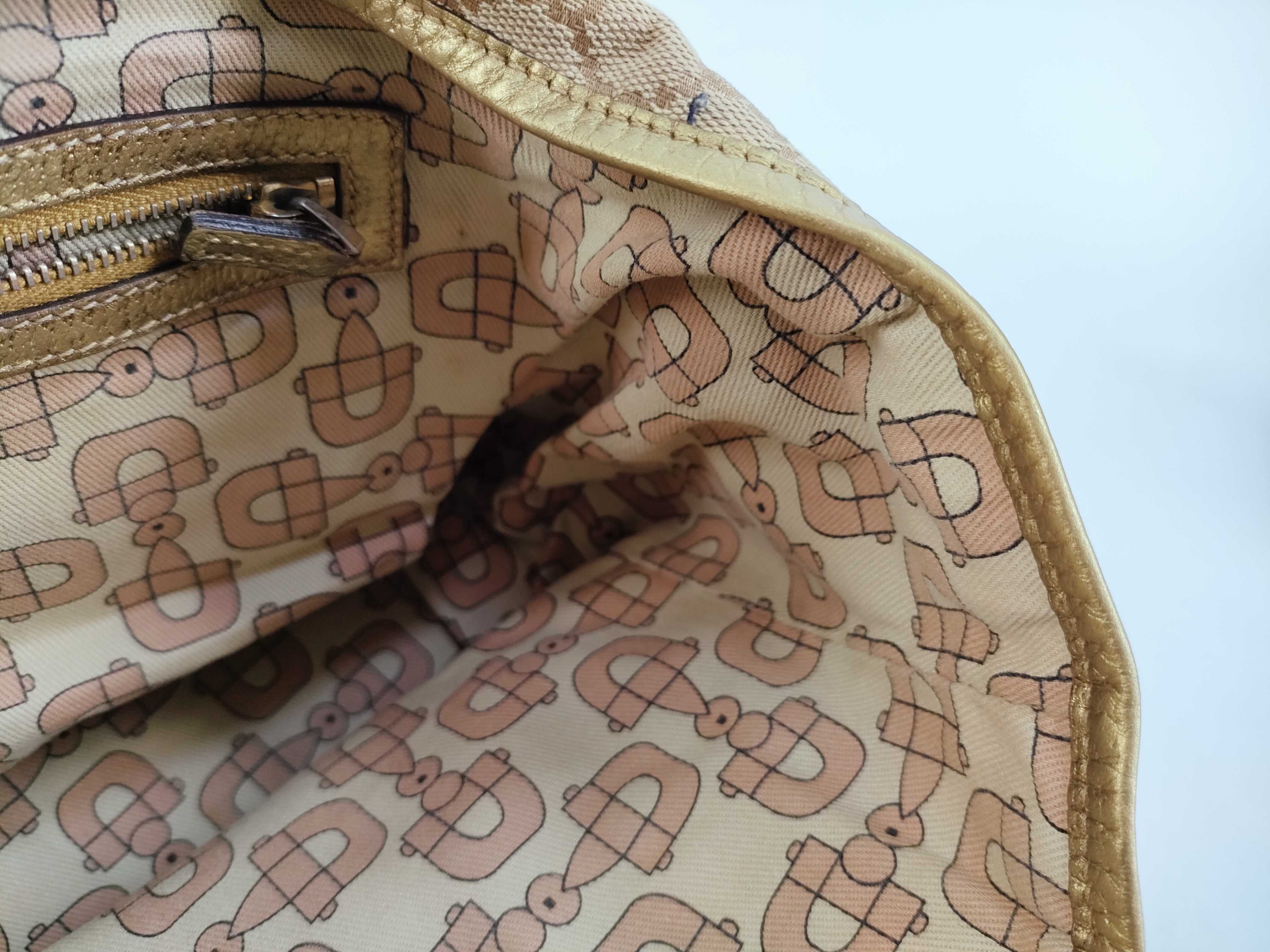 GG Canvas Tote Bag, Brown/Gold Handbag — view 11