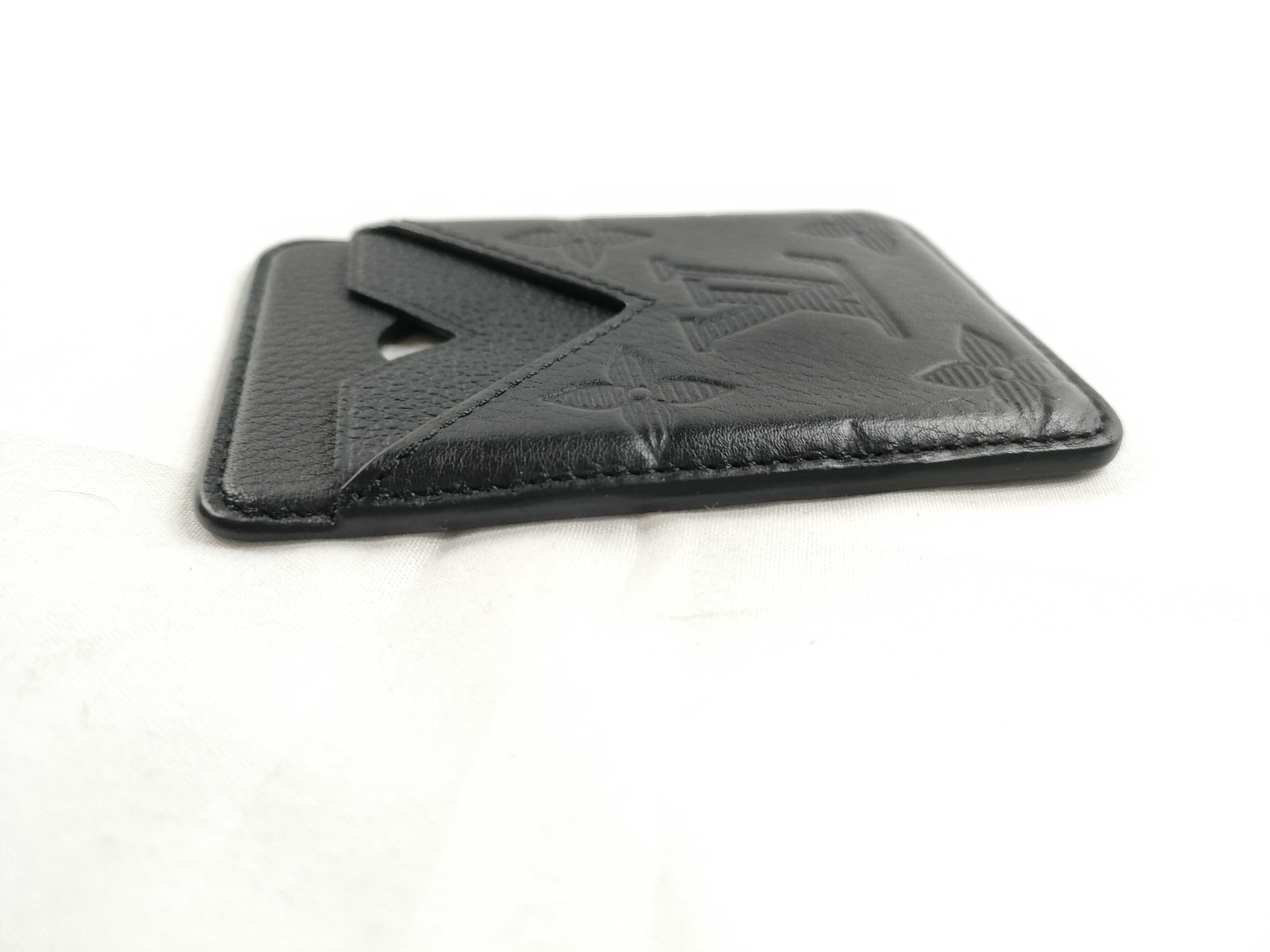 LV Magnetic Card Case M26738 Other Accessories — view 5