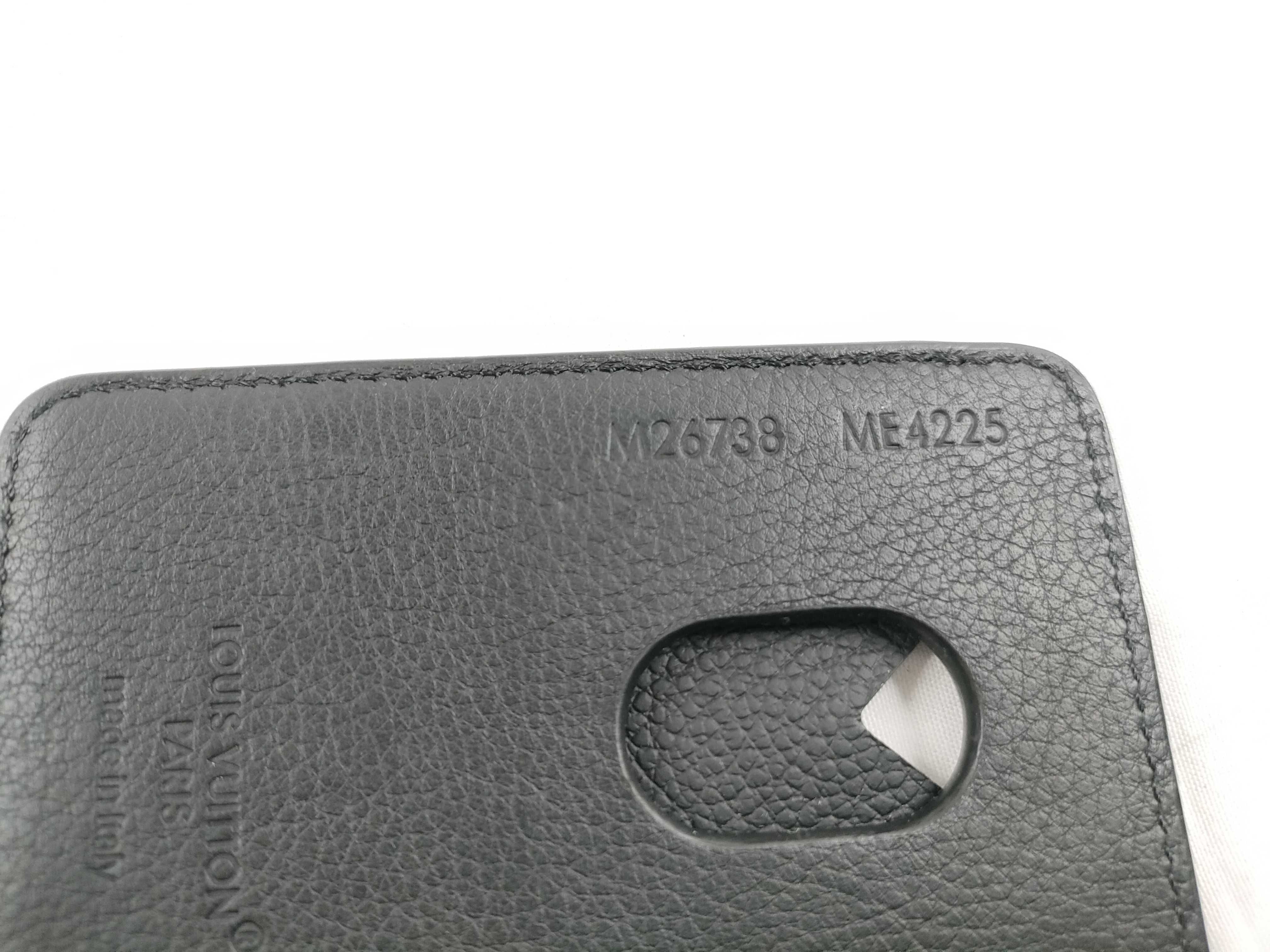 LV Magnetic Card Case M26738 Other Accessories — view 9