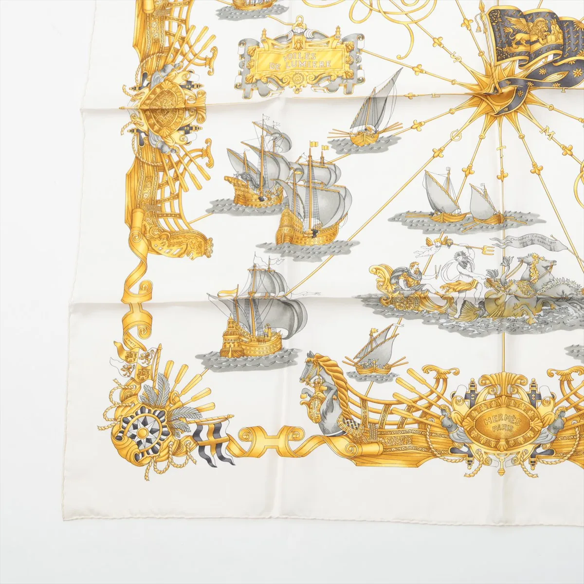 Carre 90 VOILES DE LUMIERE Sailing Ship of Light Scarf Silk Ivory Thread Fuzz Thread Twisting — view 5