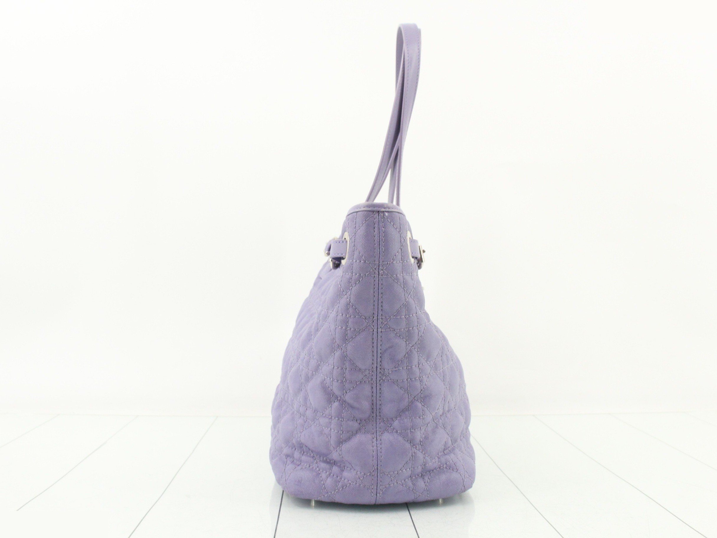 handbag — view 4