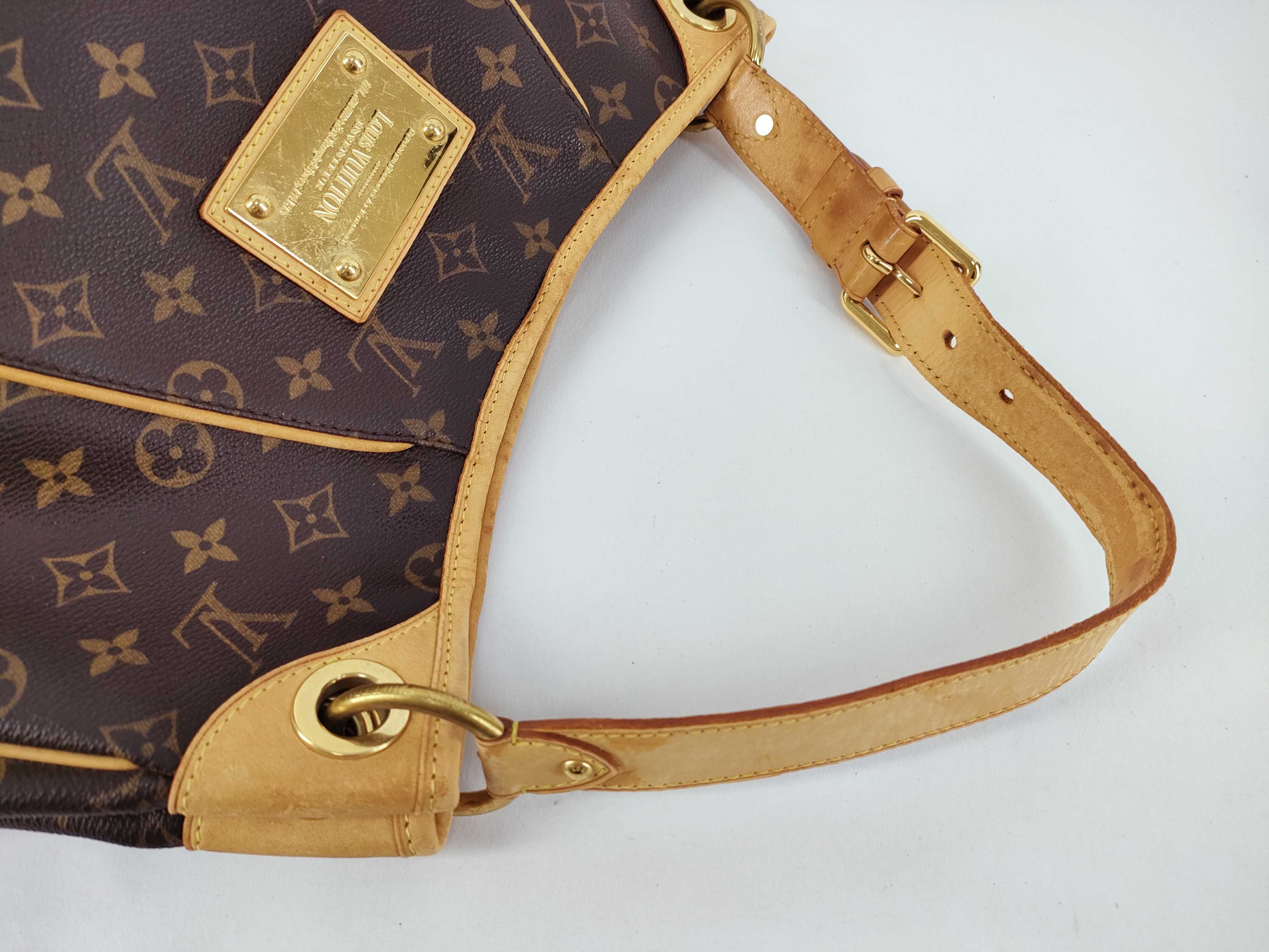 Monogram LOUISVUITTON Monogram Galliera PM M56382 SP4088 Shoulder Bag — view 3
