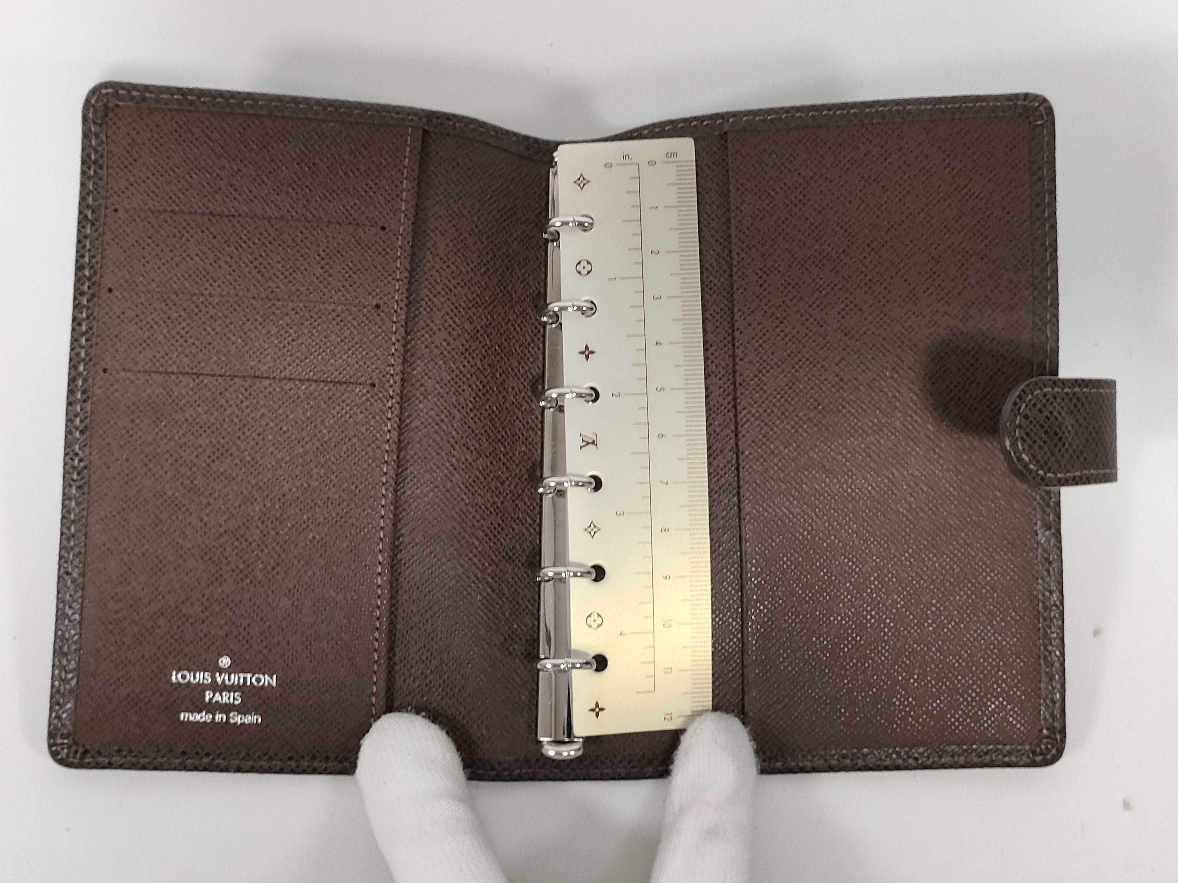 Taiga Agenda PM Brown Notebook Cover — view 9
