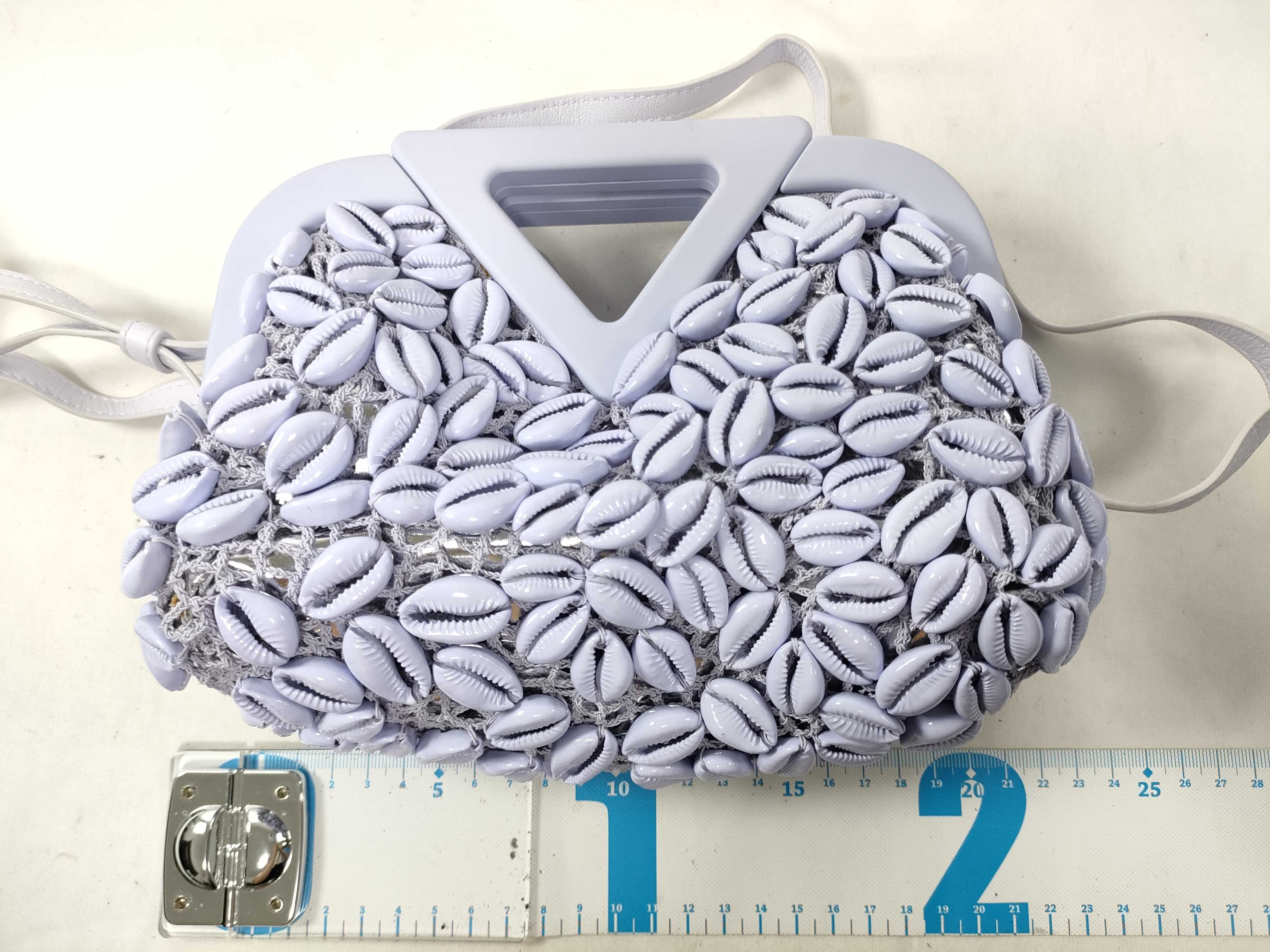 Point Triangle Bag Shoulder Bag — view 2