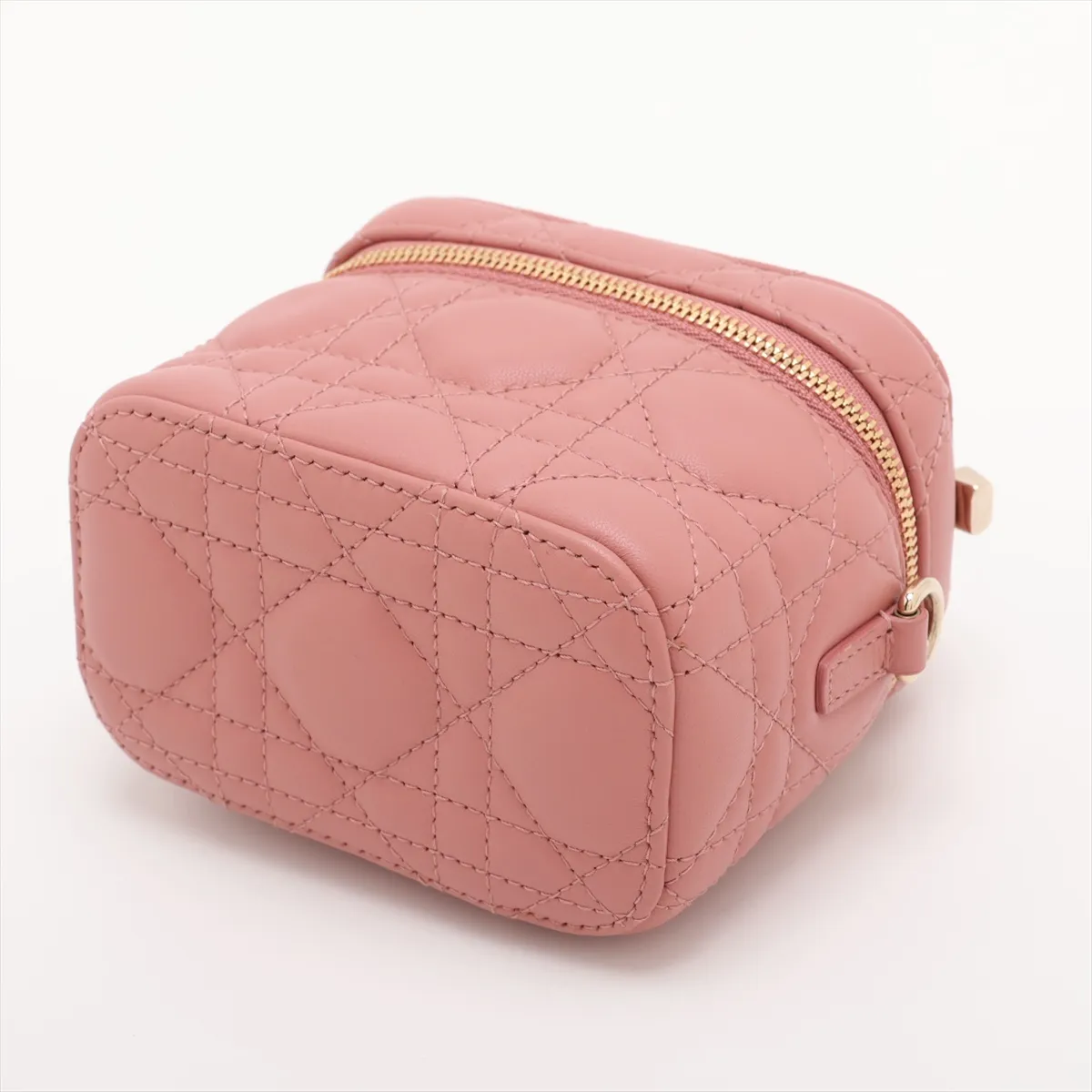 Microcannage Leather 2-Way Vanity Bag, Pink — view 3