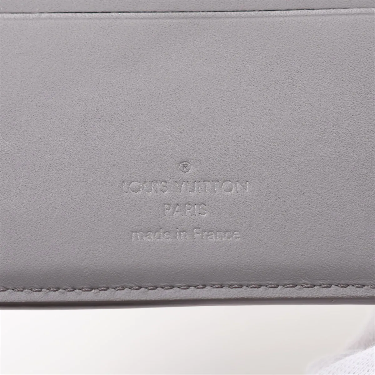 LV Aerogram Portefeuille Multiple M81026 Gris Compact Wallet — view 6
