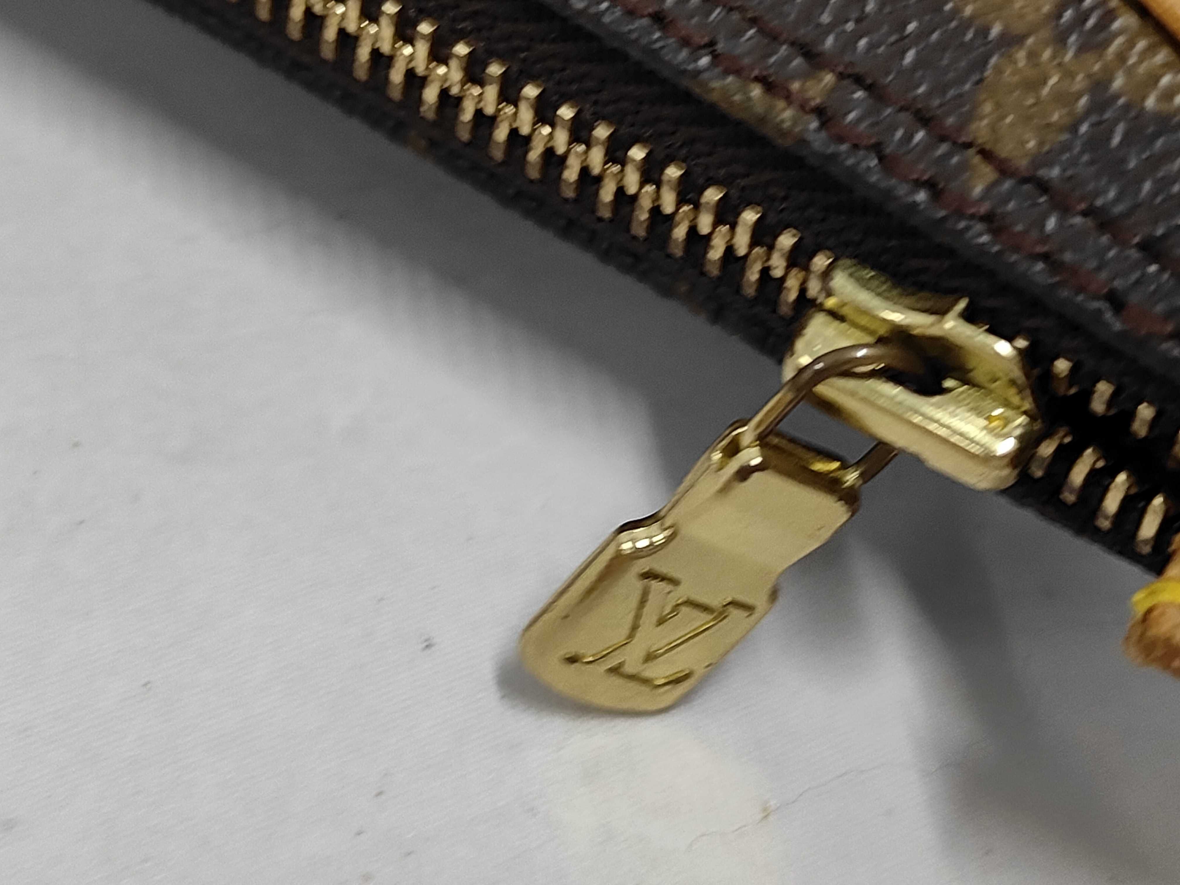 LV Boulogne Shoulder Bag — view 7