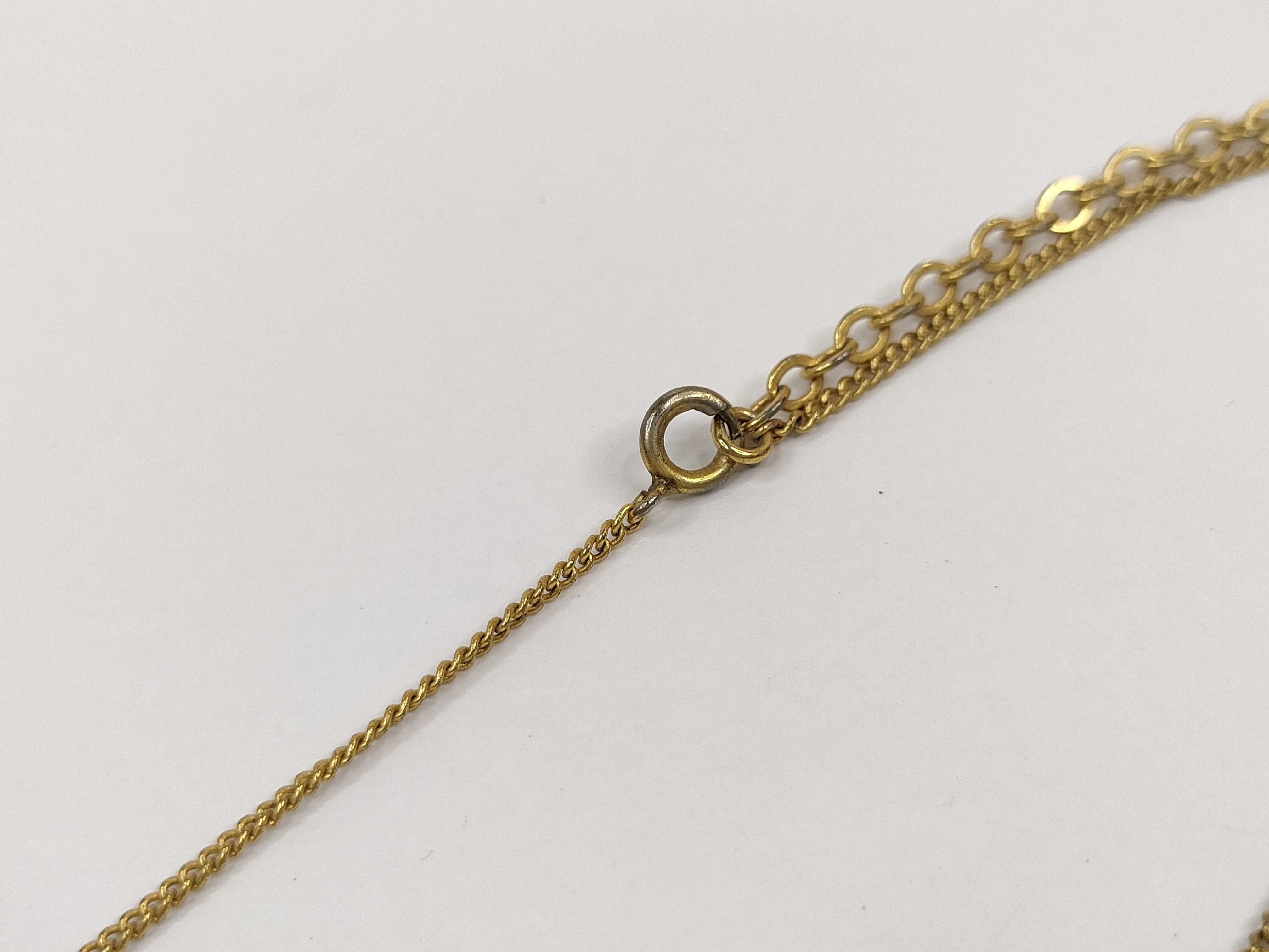 necklace — view 4