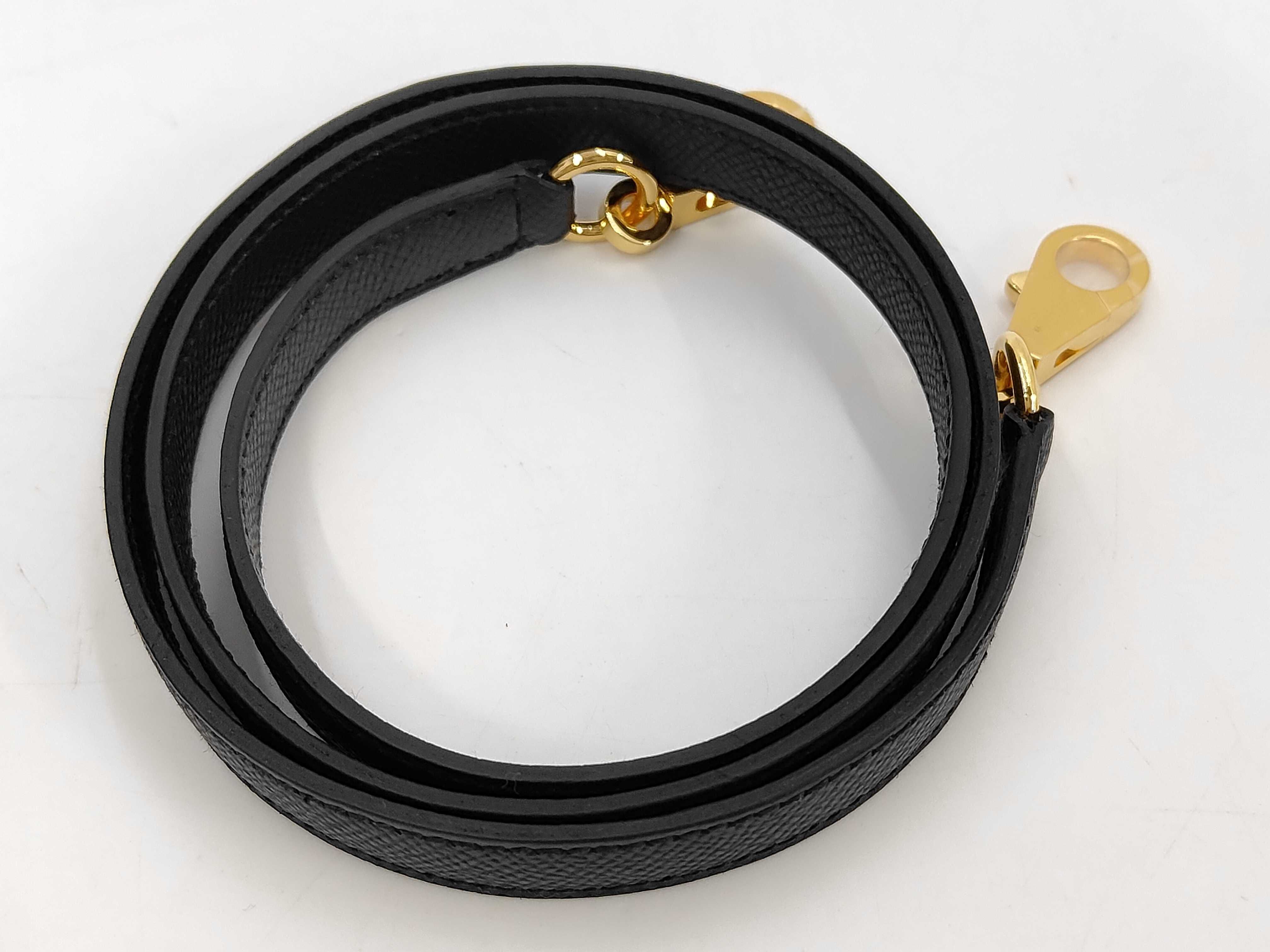 Kelly 25 Black Epsom Leather Handbag with Gold Hardware (K Stamp) — view 11