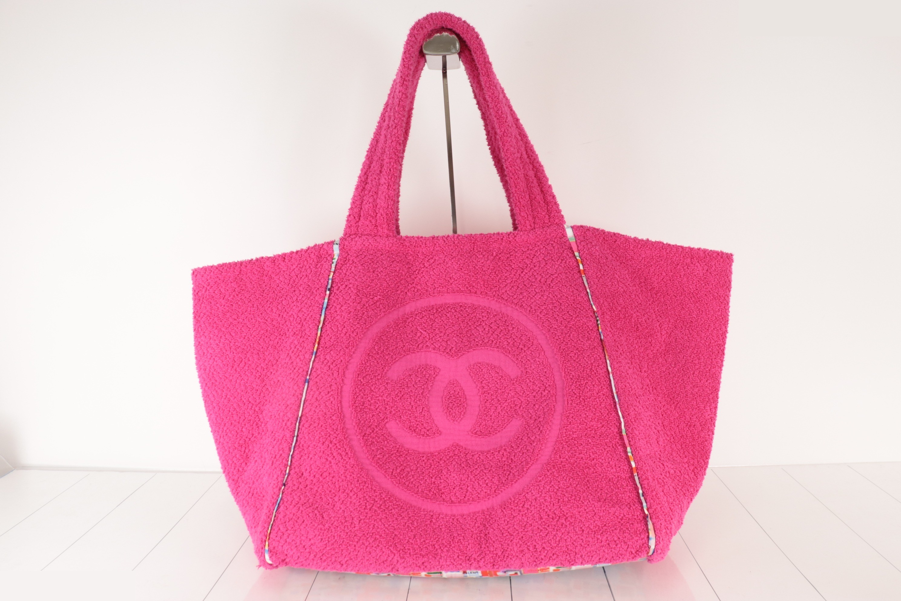 Coco Beach Reversible Pile Tote Bag - Pink/Multi — view 2