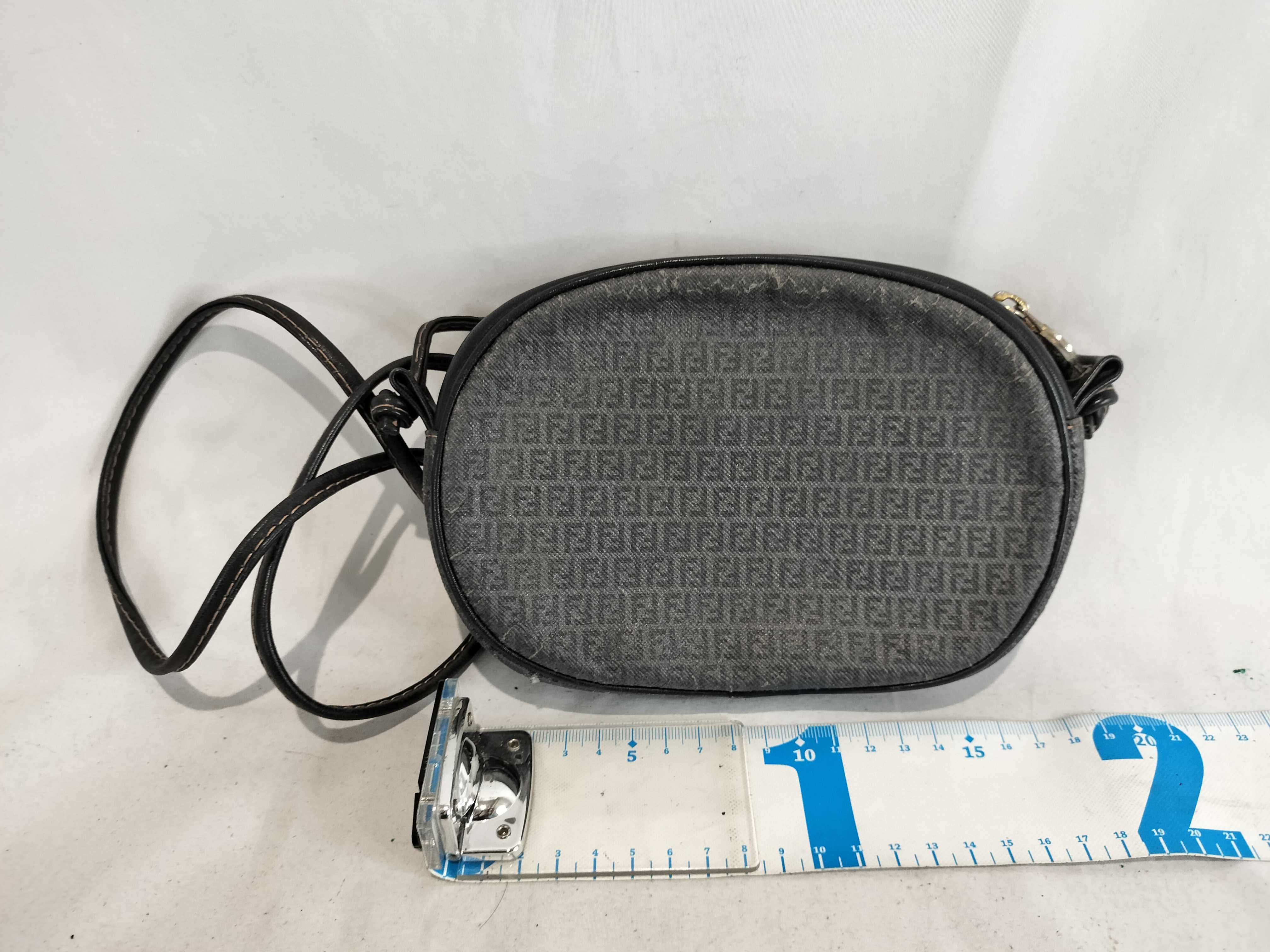Vintage Shoulder Bag — view 3
