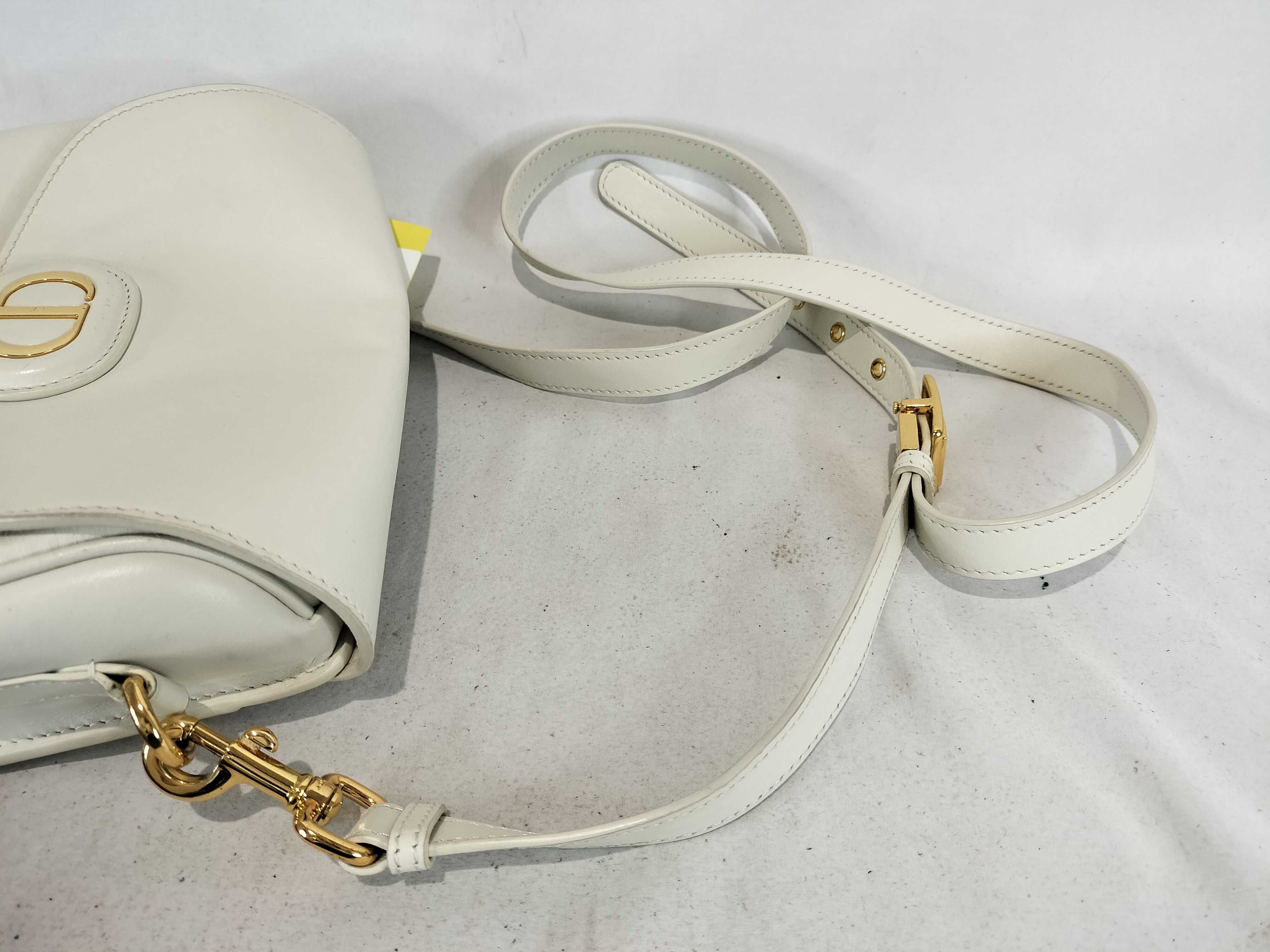 Bobby Bag Shoulder Bag — view 4