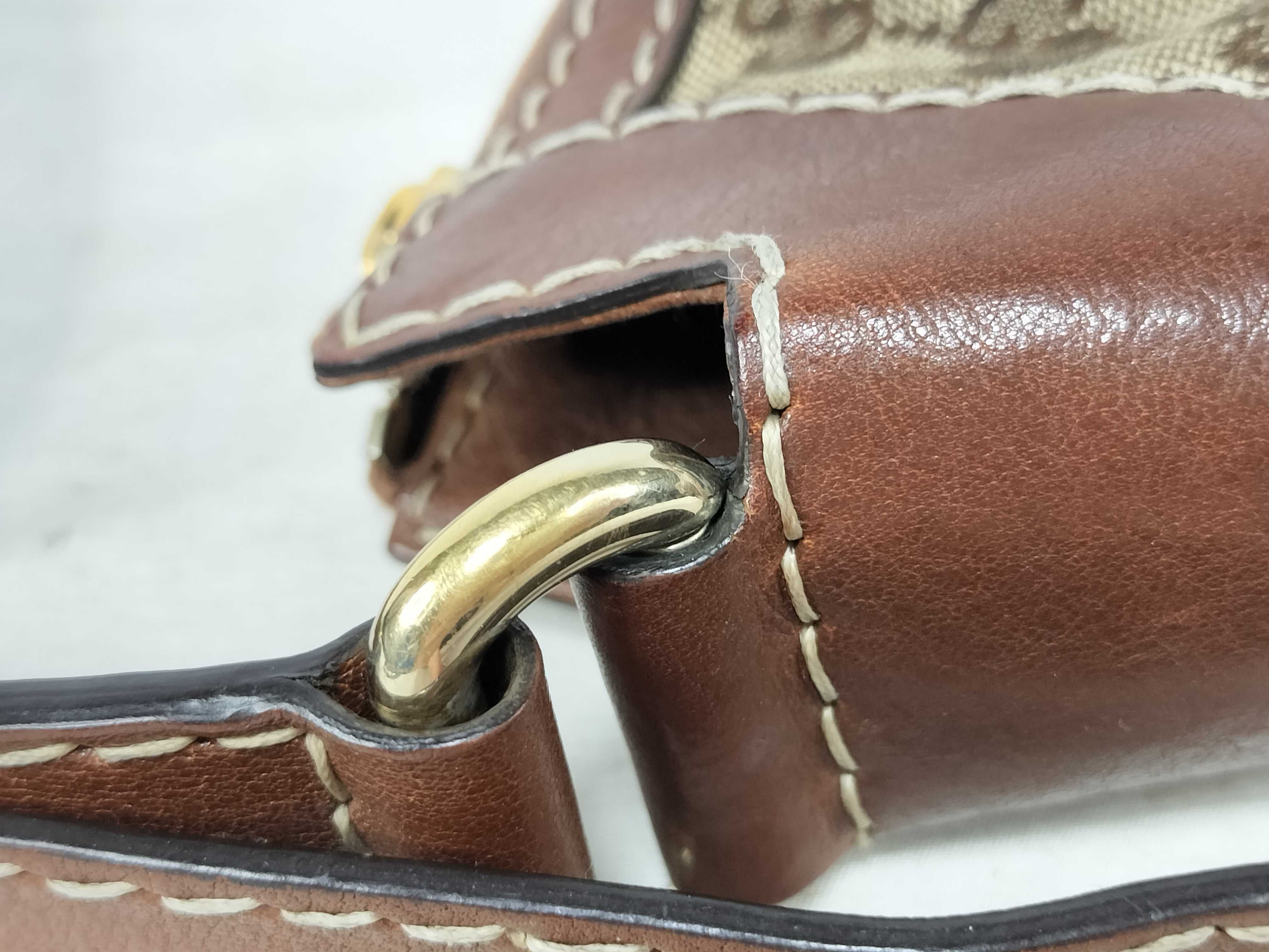 GG Canvas Shoulder Bag — view 5