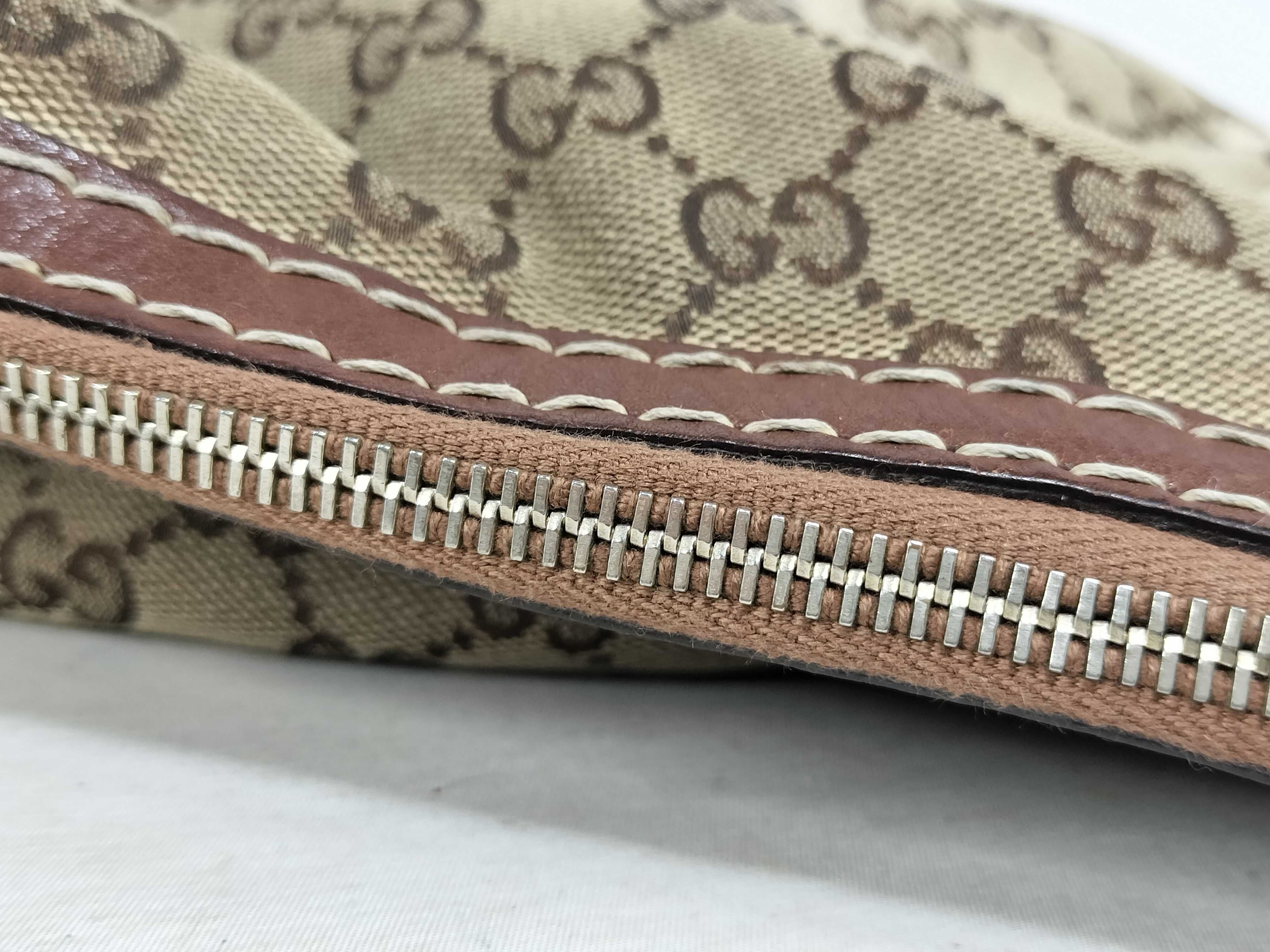 GG Canvas Shoulder Bag — view 6