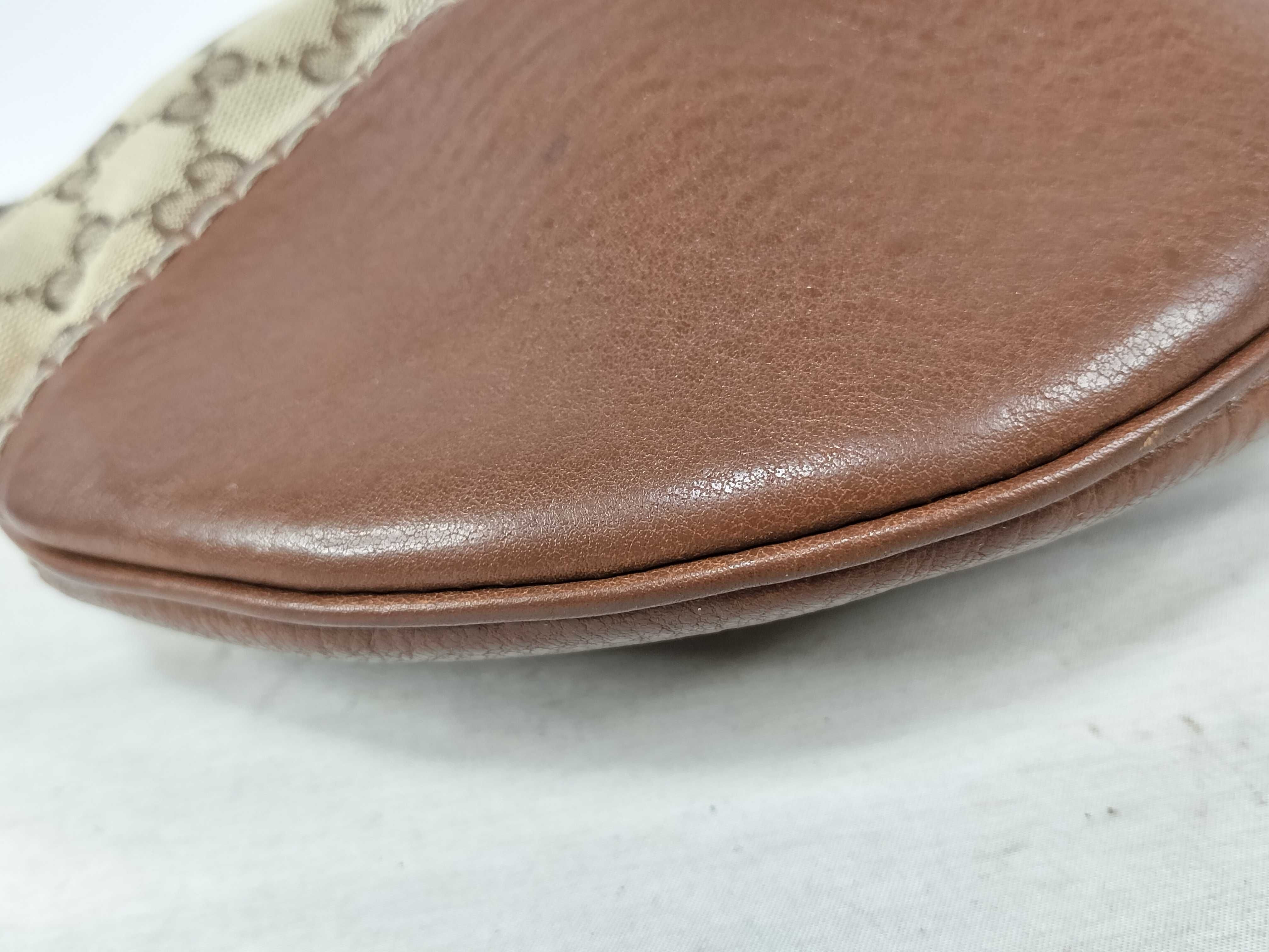 GG Canvas Shoulder Bag — view 7