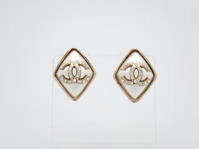 Rhinestone Coco Mark Earrings L21P
