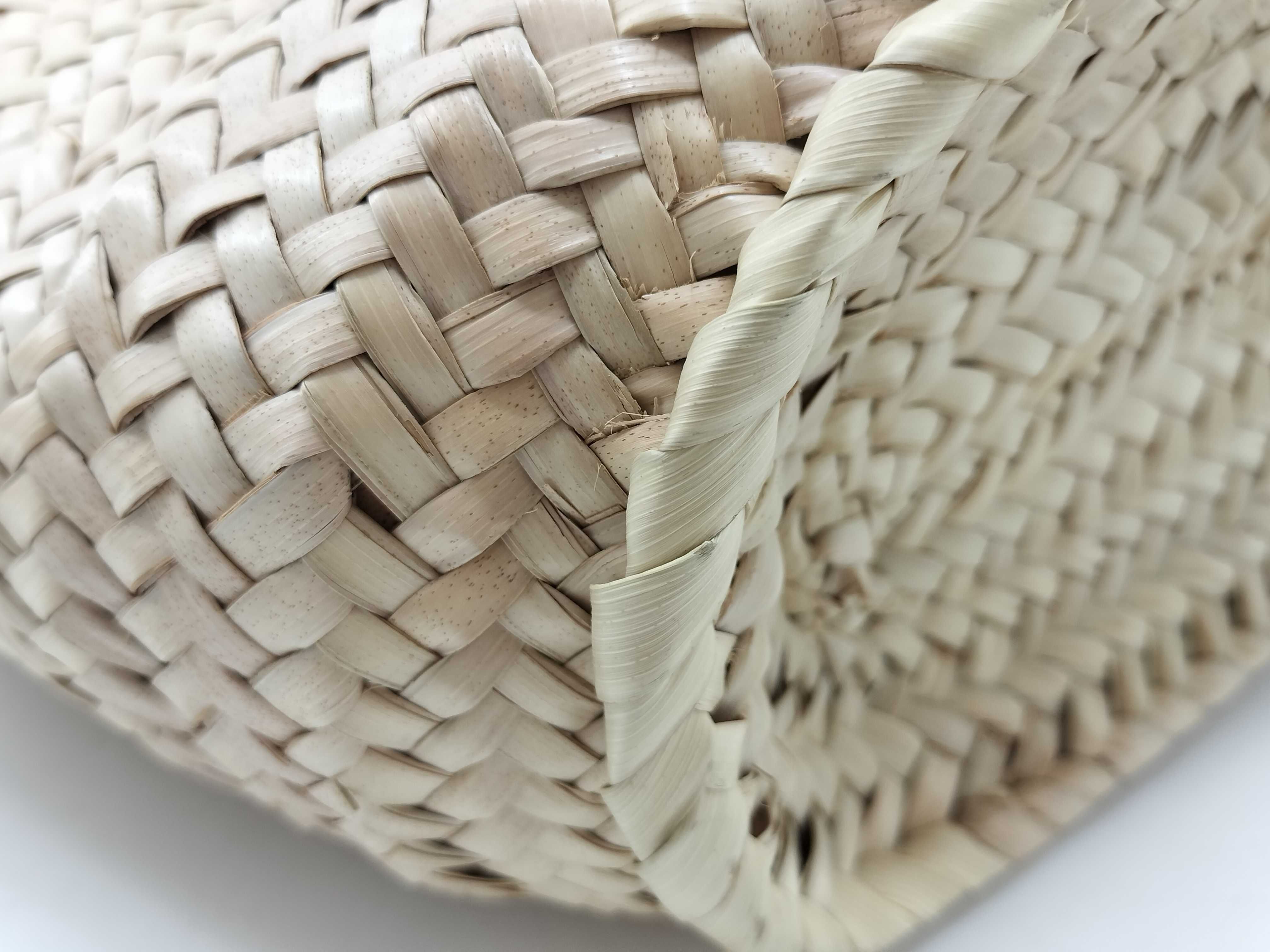 Basket Small Straw and Leather Tote Bag, White and Beige Handbag — view 8