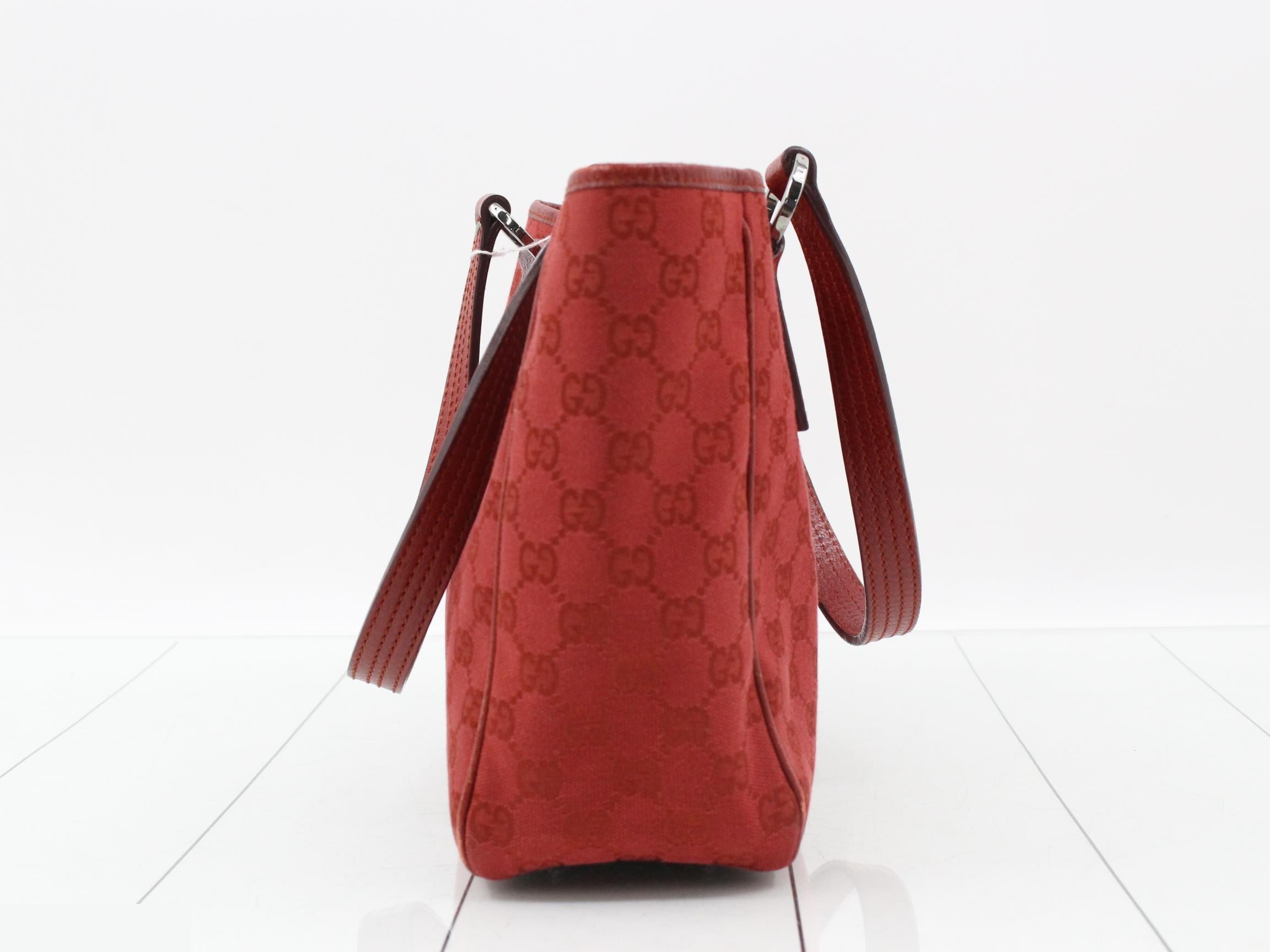 GG Canvas Tote Bag — view 4