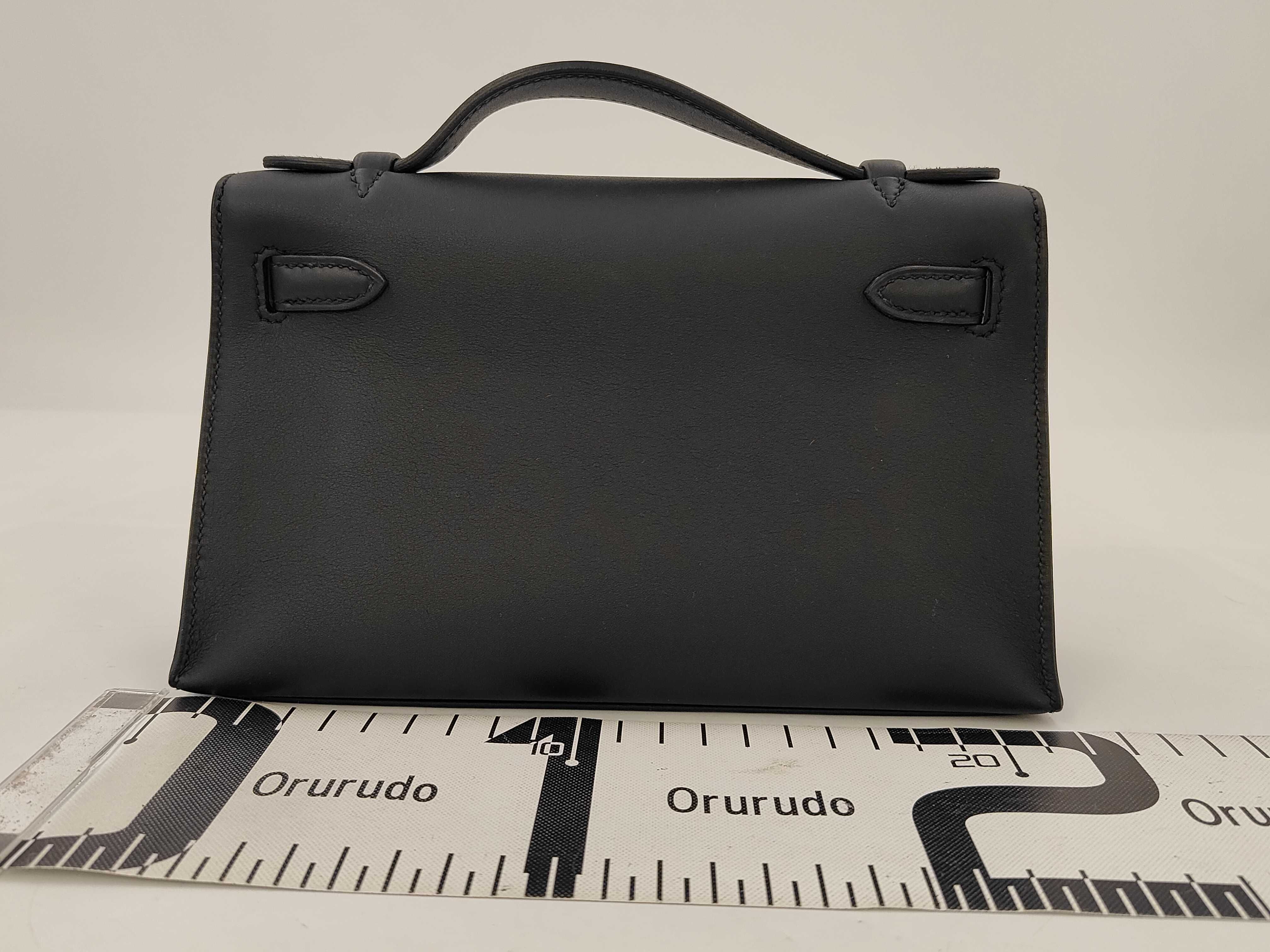 Pochette Kelly Swift Leather Black K Stamp Handbag — view 2