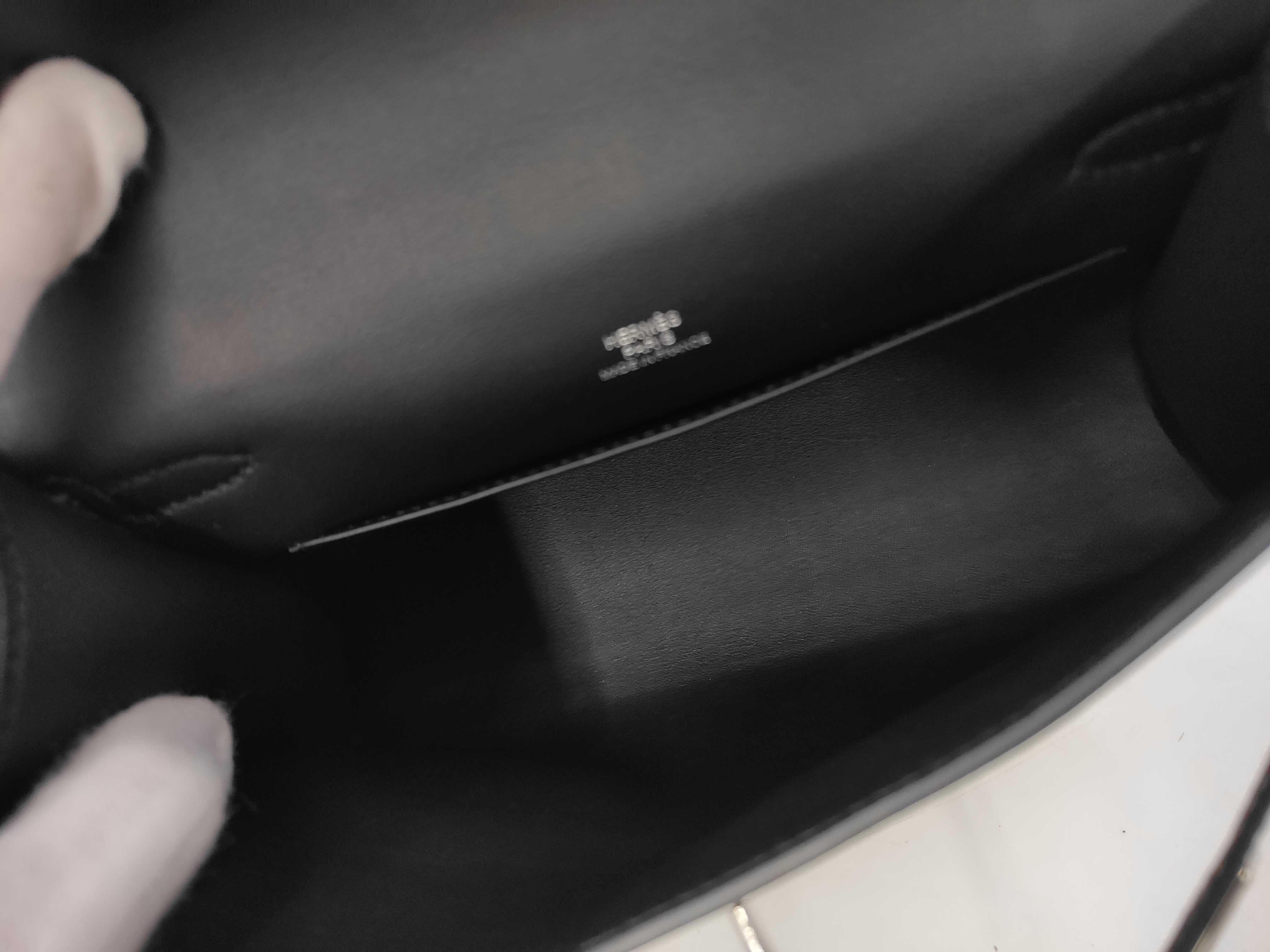 Pochette Kelly Swift Leather Black K Stamp Handbag — view 8