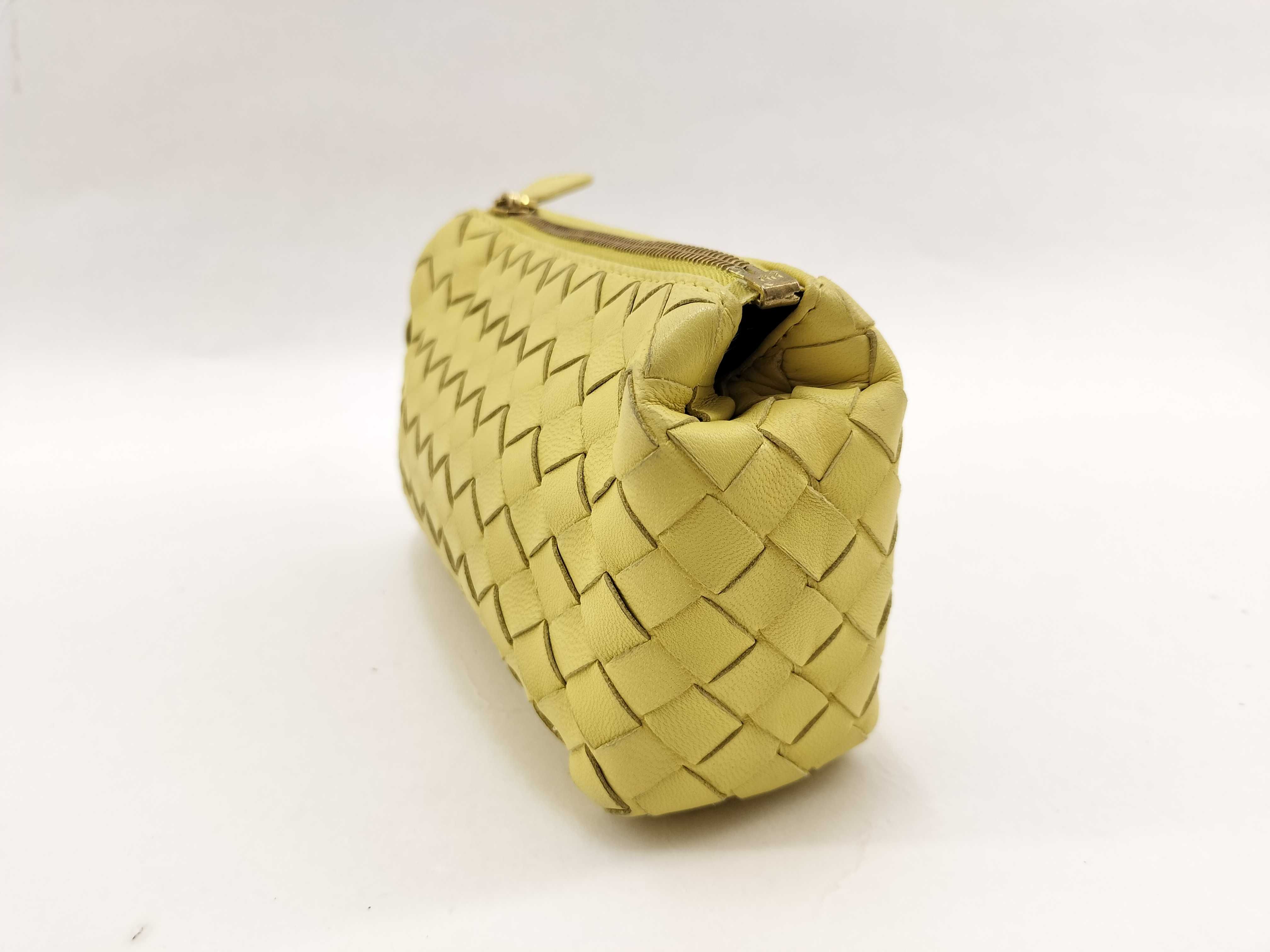 Intrecciato Bottega Veneta Pouch — view 3