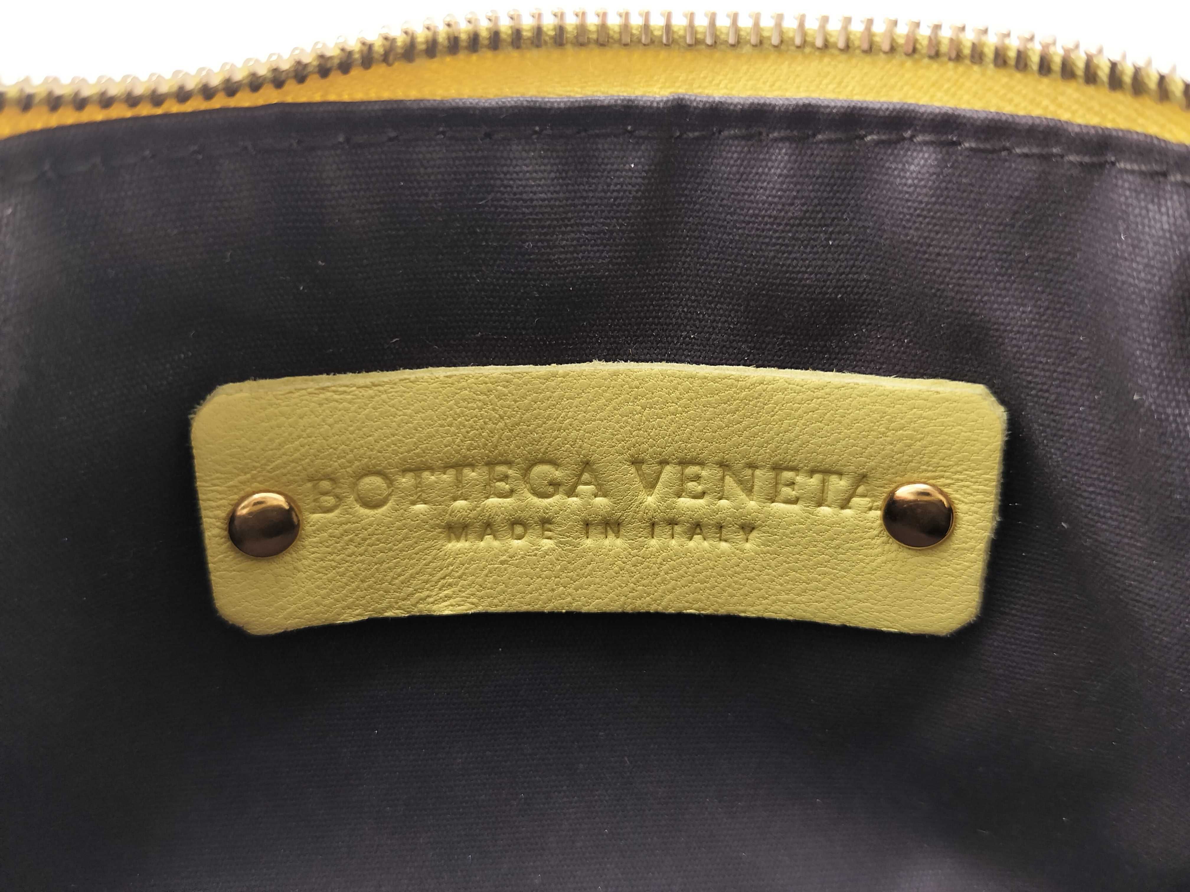 Intrecciato Bottega Veneta Pouch — view 10