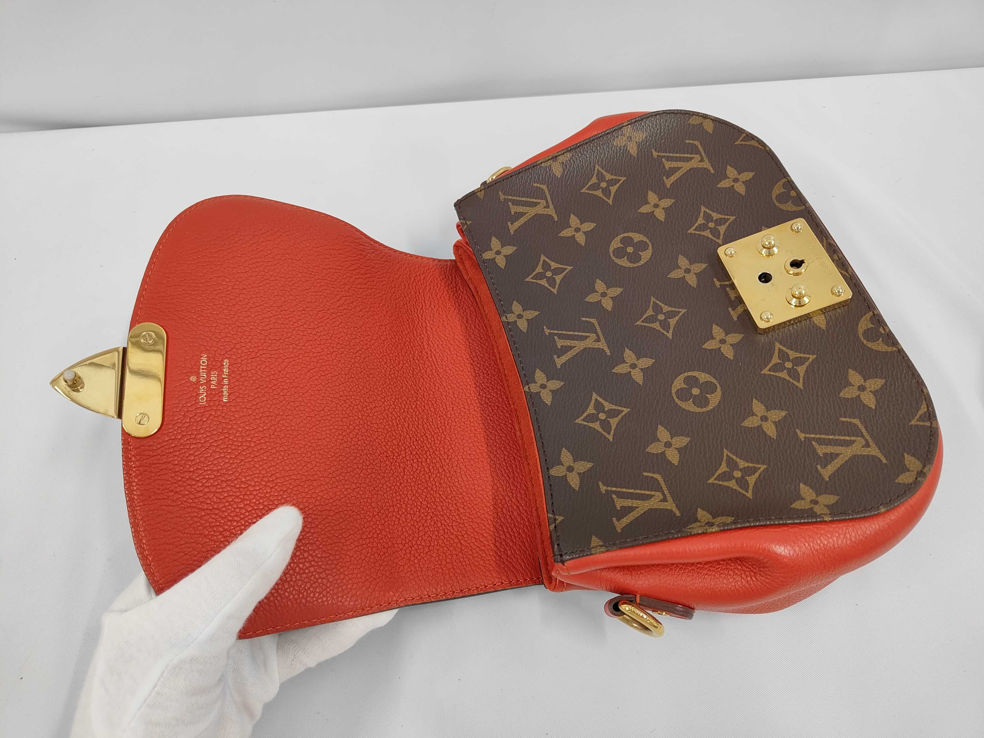 LV Monogram Eden M40731 AR5102 ST Handbag — view 8