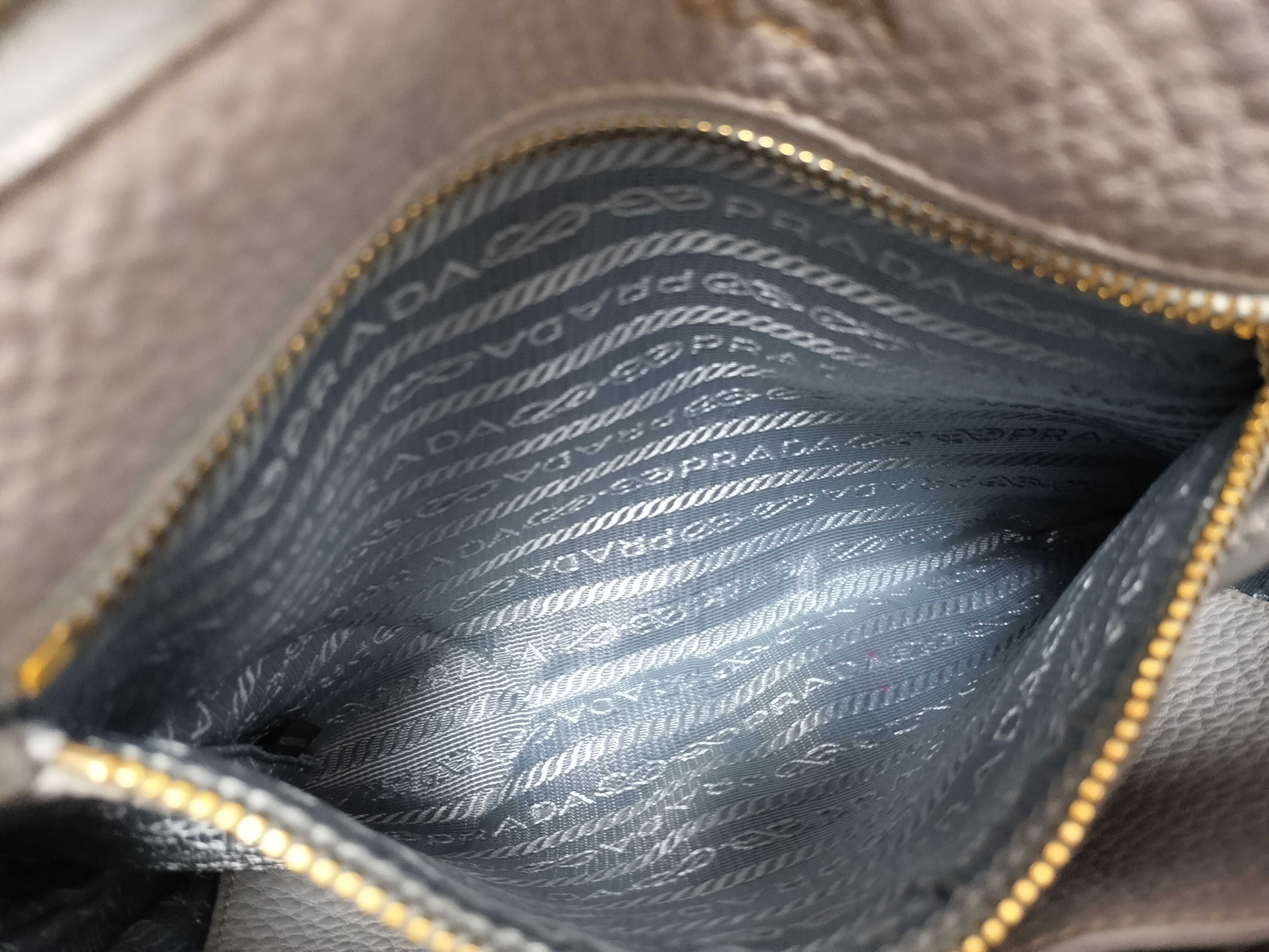Vitello Phoenix Crossbody Bag Grey 1BH013 Shoulder Bag — view 11