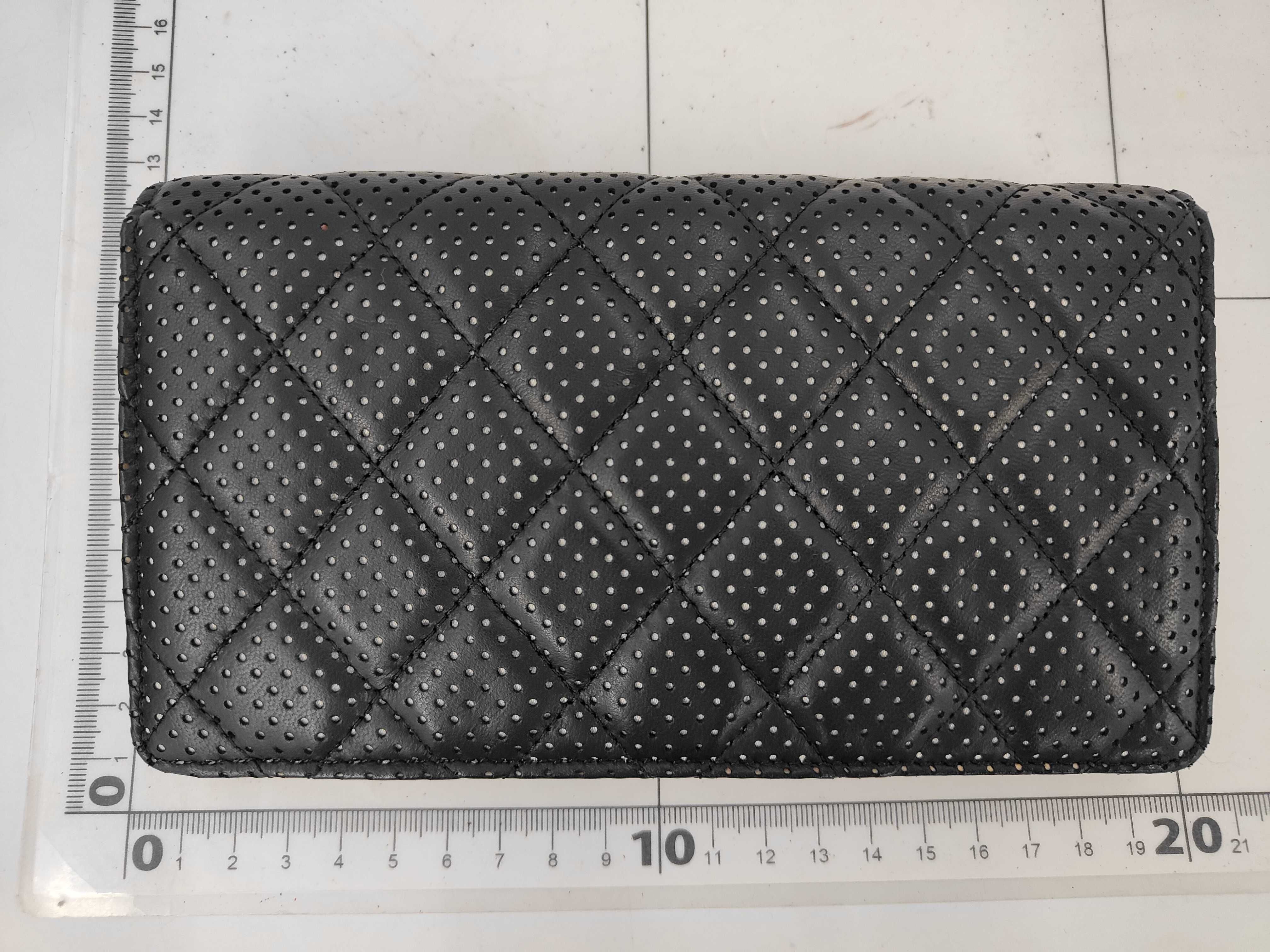 Matelassé Long Wallet, Lambskin Leather, Silver Hardware, Black, 11279516, Perforated — view 2