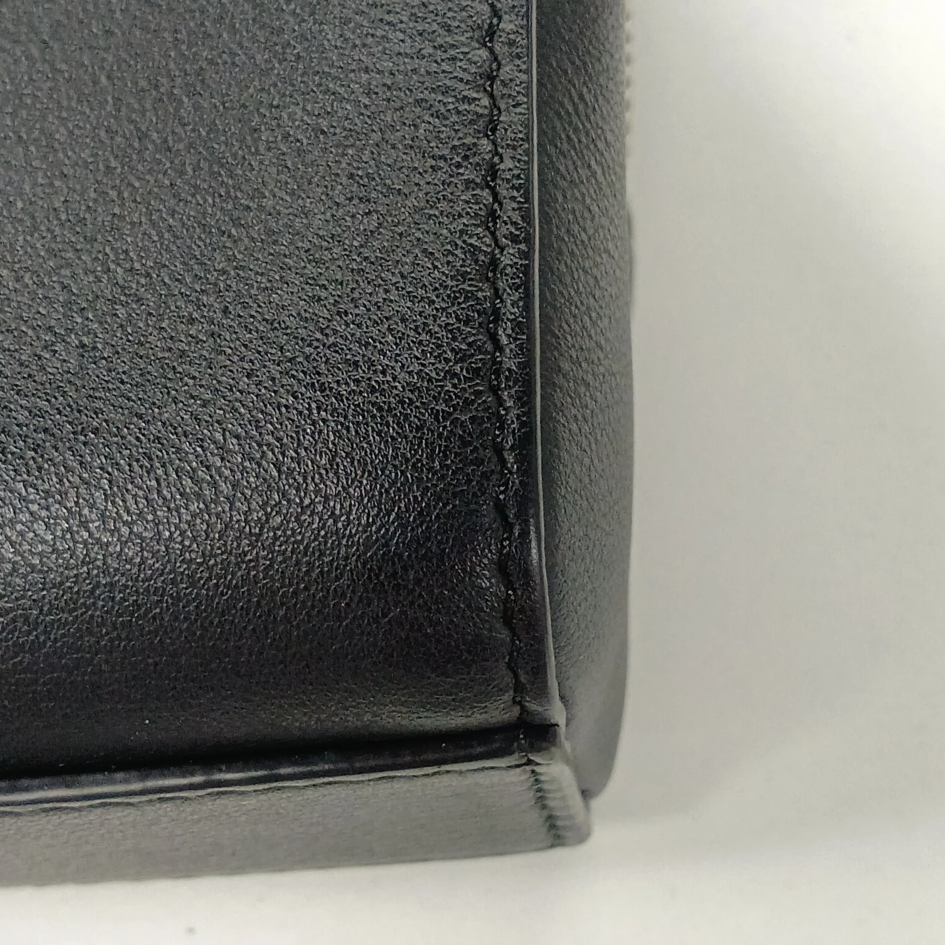 Camera Crossbody Bag Mini Leather 2-Way Shoulder Bag Black — view 15