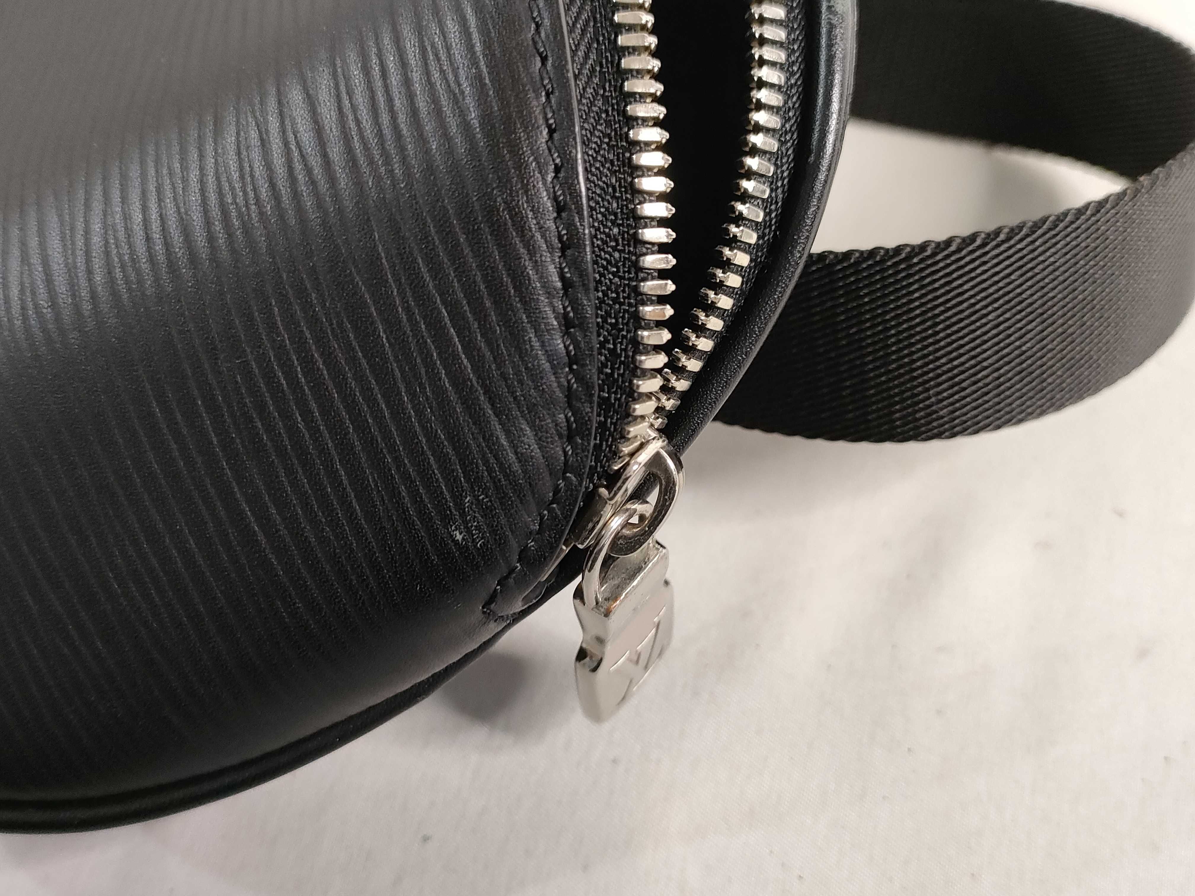 Epi Bum Bag M53300 Shoulder Bag — view 12