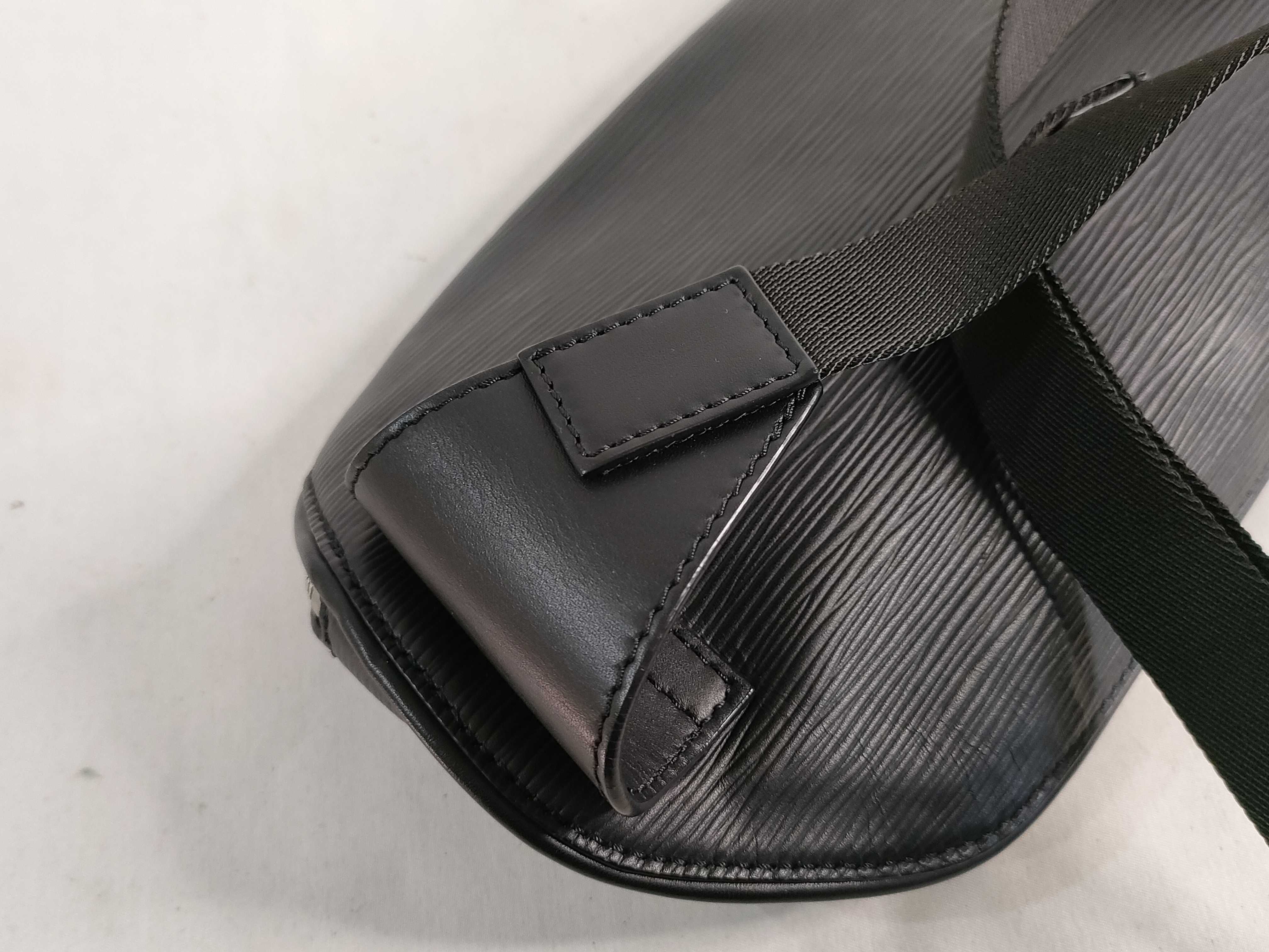 Epi Bum Bag M53300 Shoulder Bag — view 5