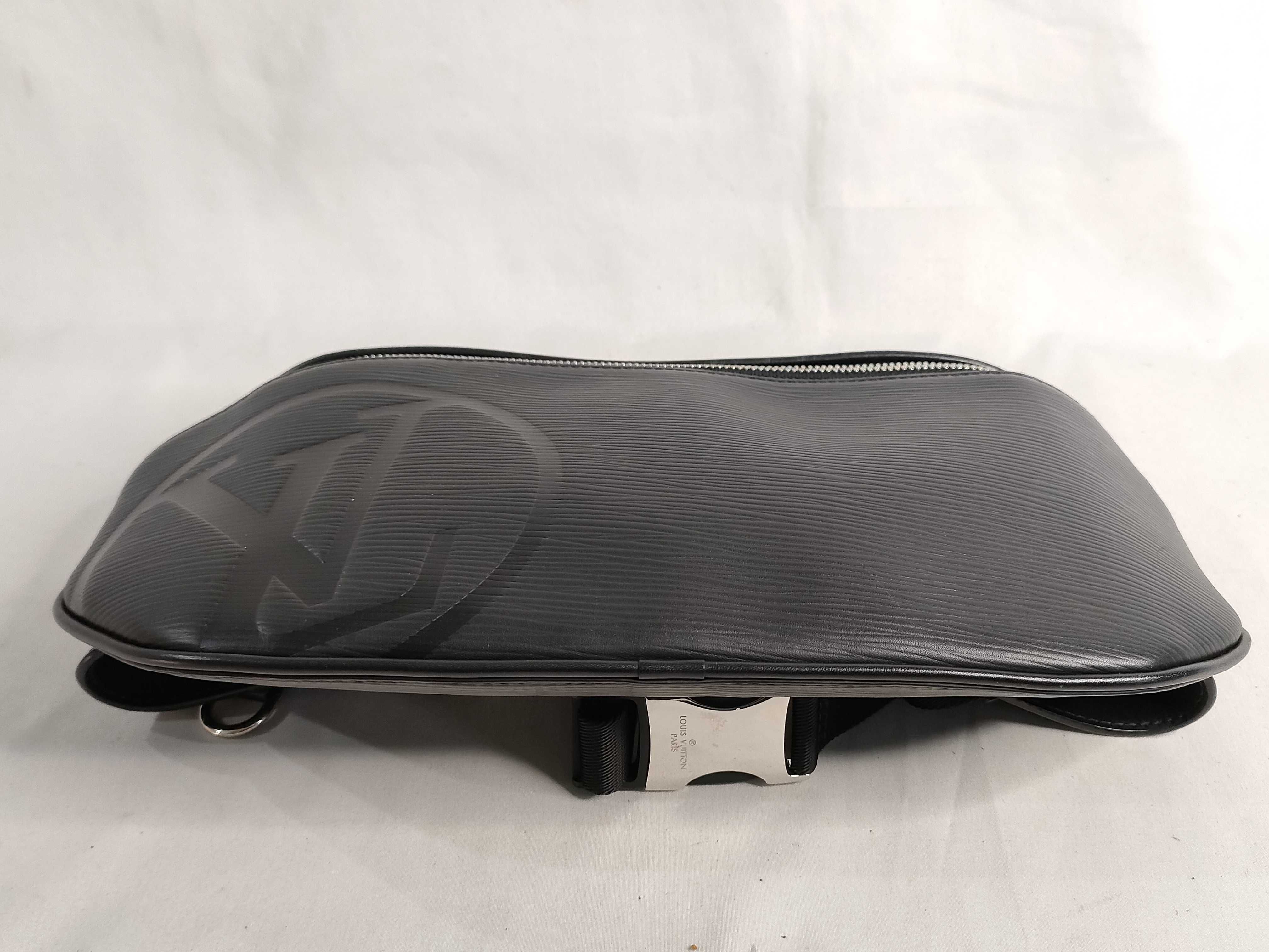 Epi Bum Bag M53300 Shoulder Bag — view 7
