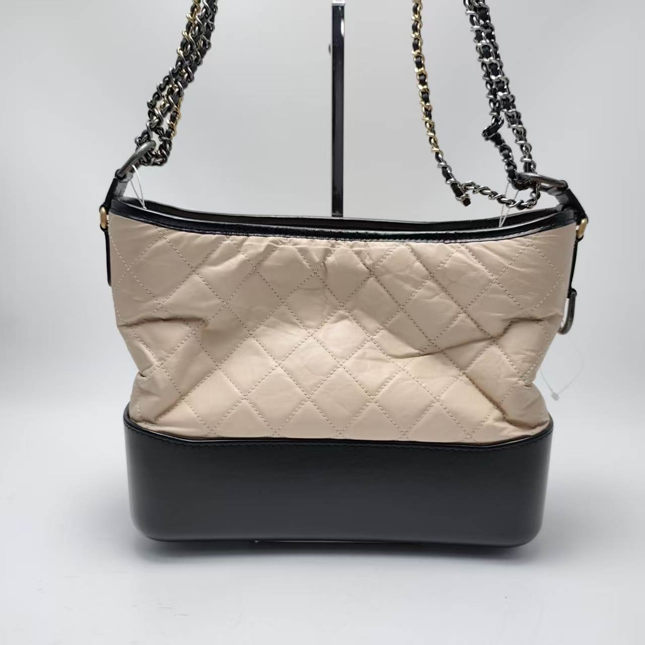 【*Shipped from: China*】CHANEL Gabrielle Leather Shoulder Bag 25167147 — view 2