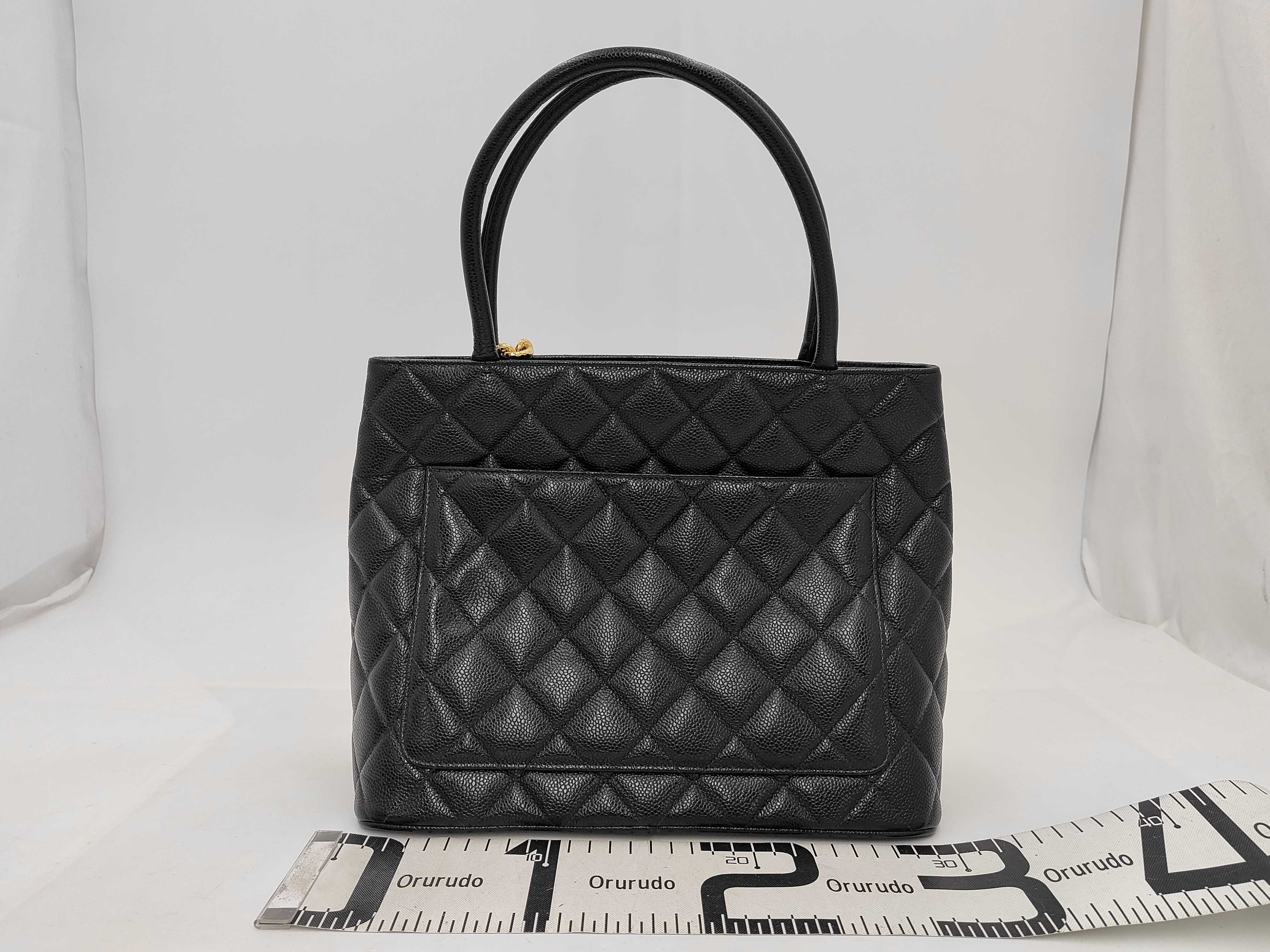 Caviar Skin Reissue Tote Bag — view 2