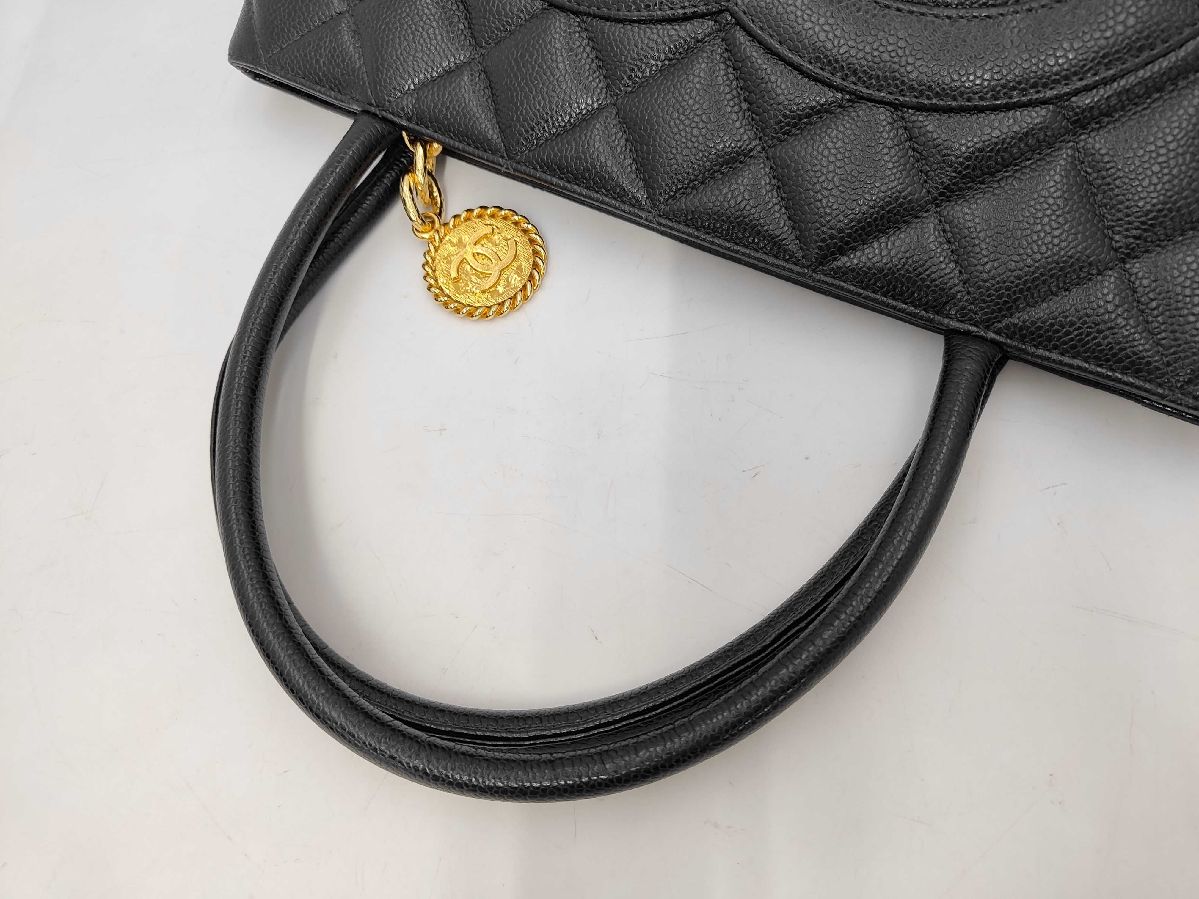 Caviar Skin Reissue Tote Bag — view 4
