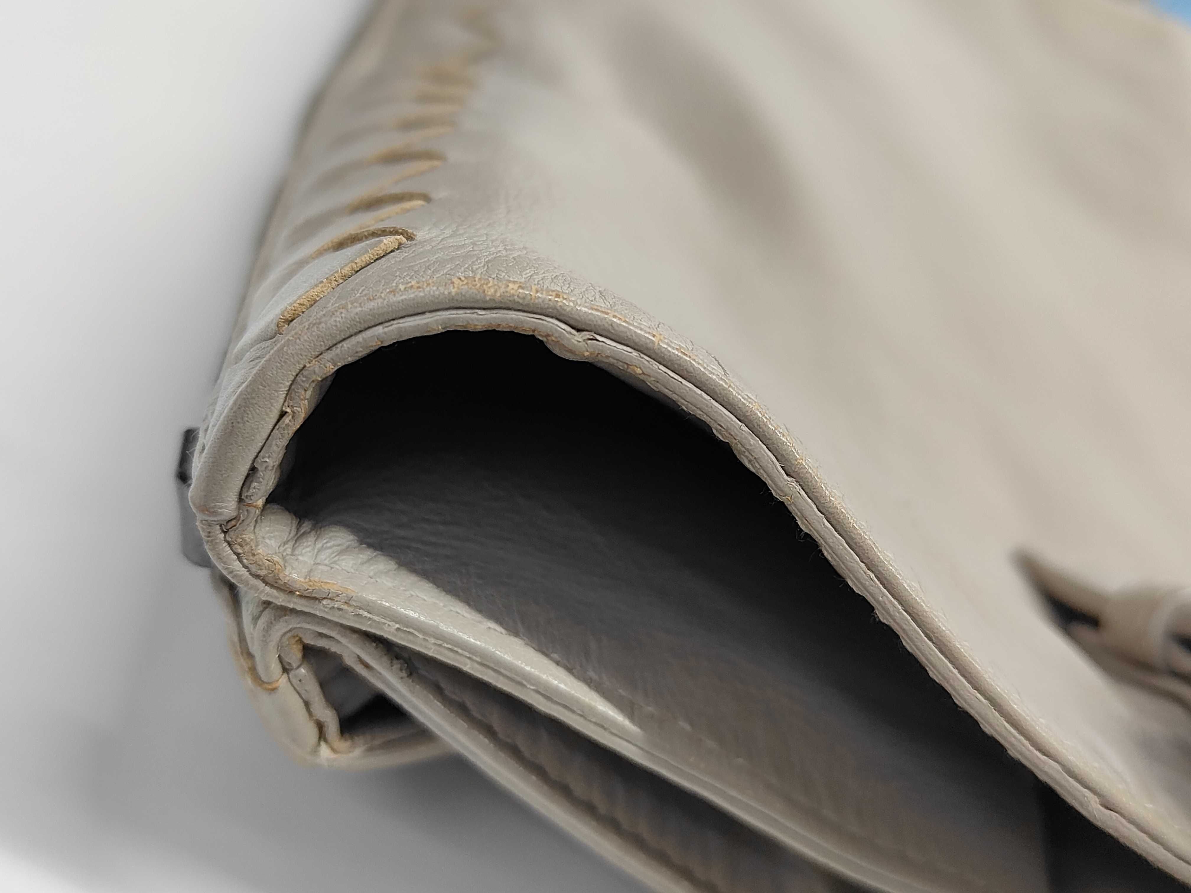 Intrecciato Leather Tote Bag — view 11