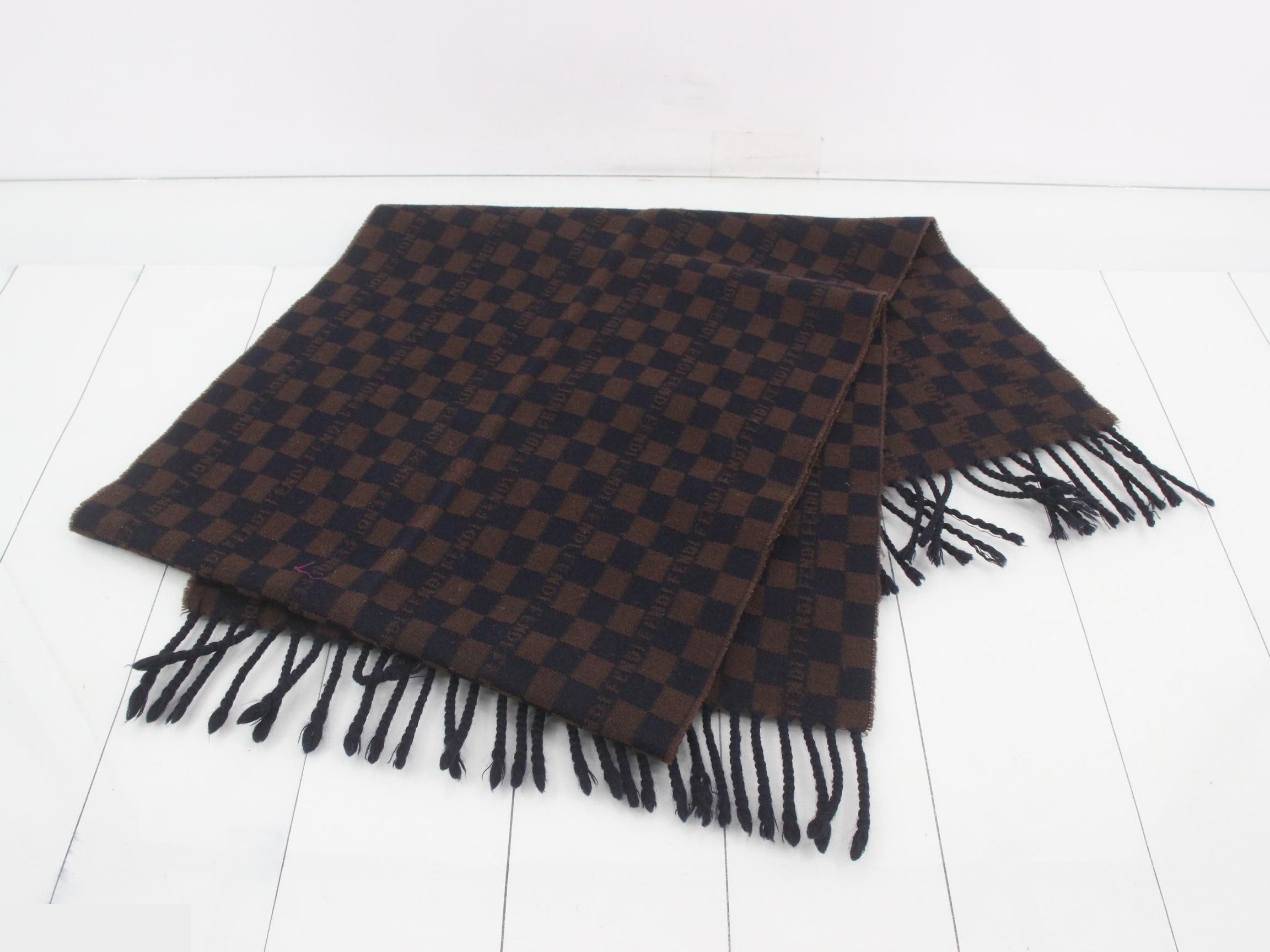 logo scarf, brown — view 3