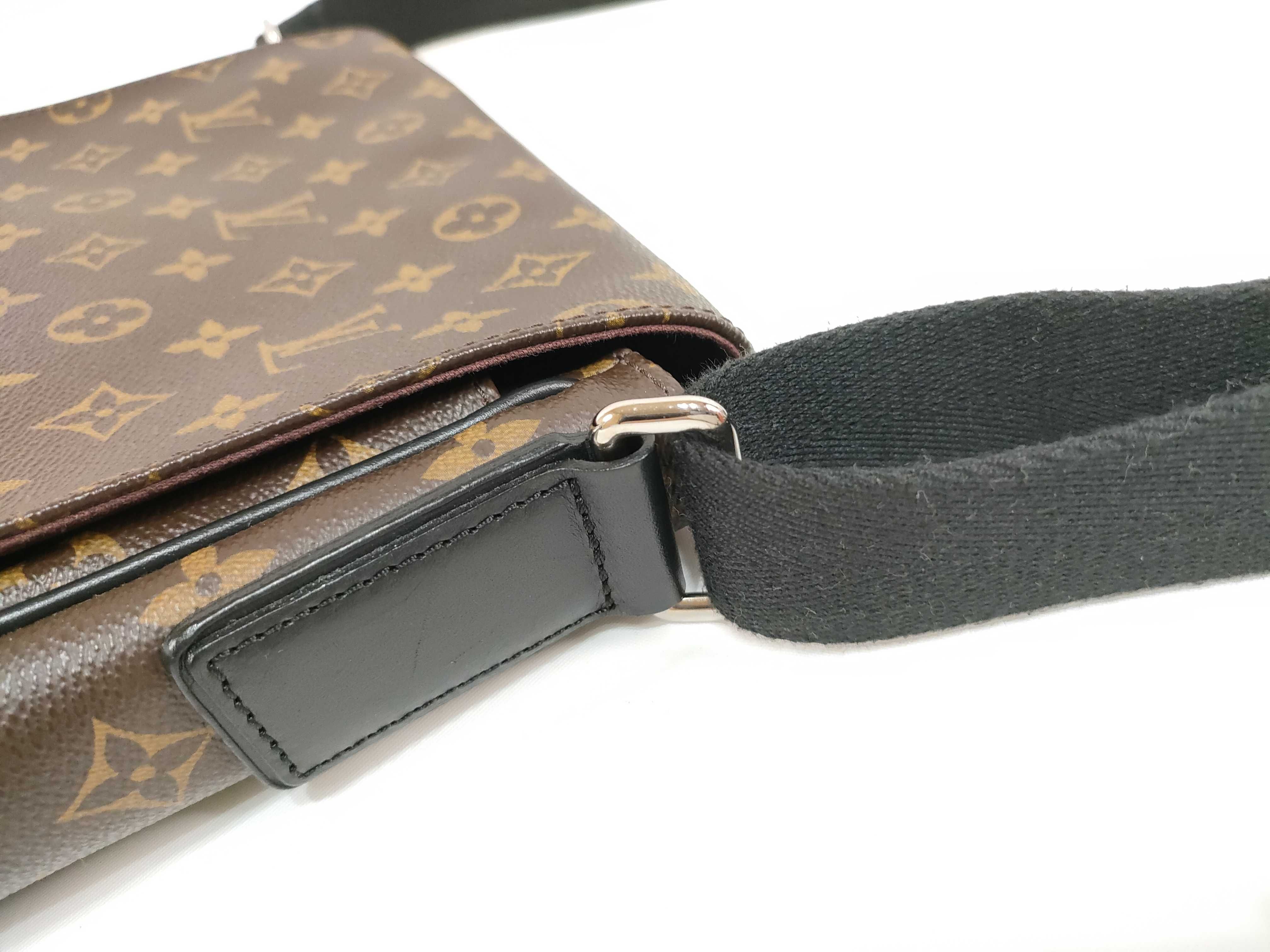 Monogram Macassar District PM M40935 FL0185 Shoulder Bag — view 4