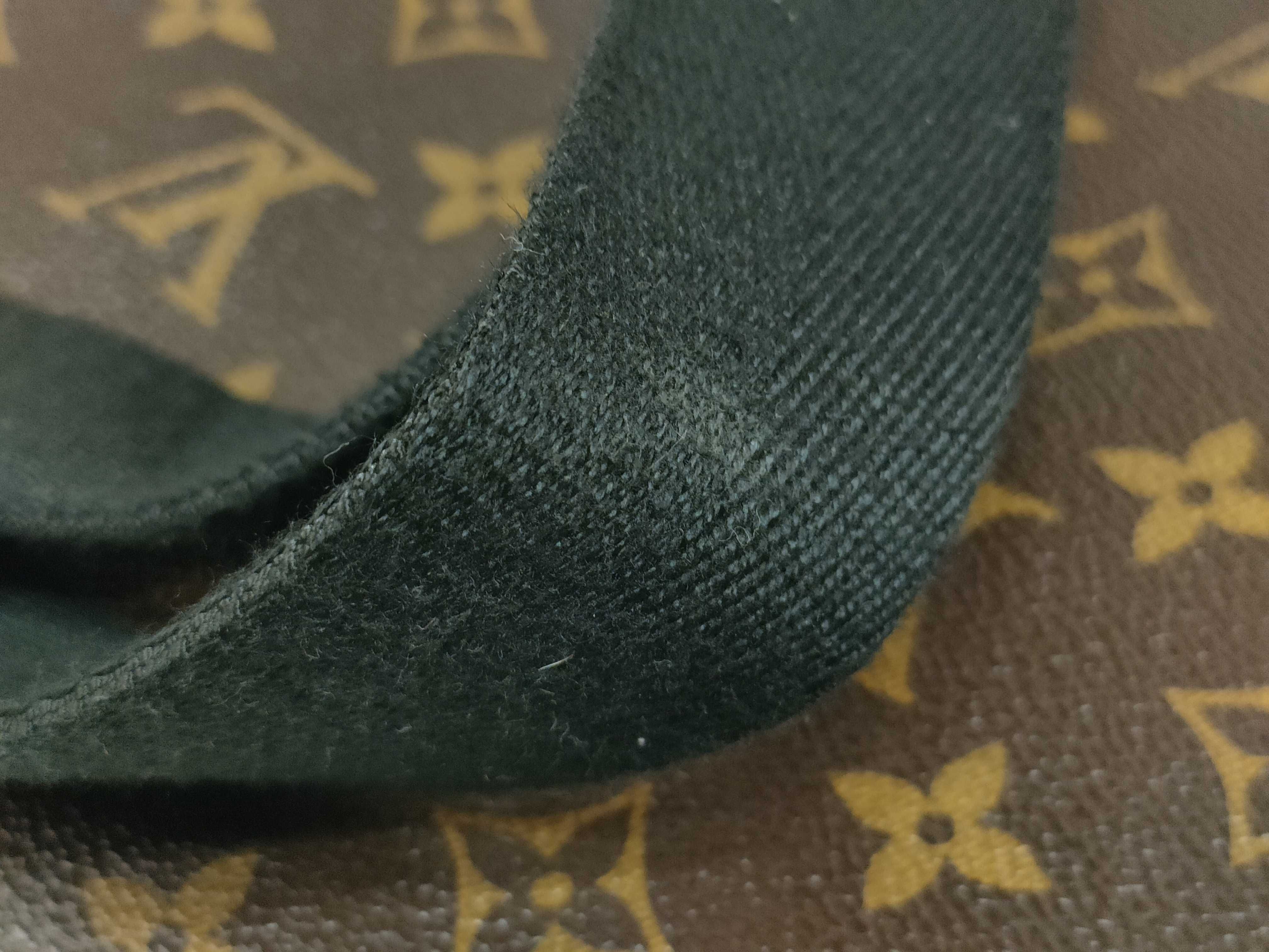 Monogram Macassar District PM M40935 FL0185 Shoulder Bag — view 9