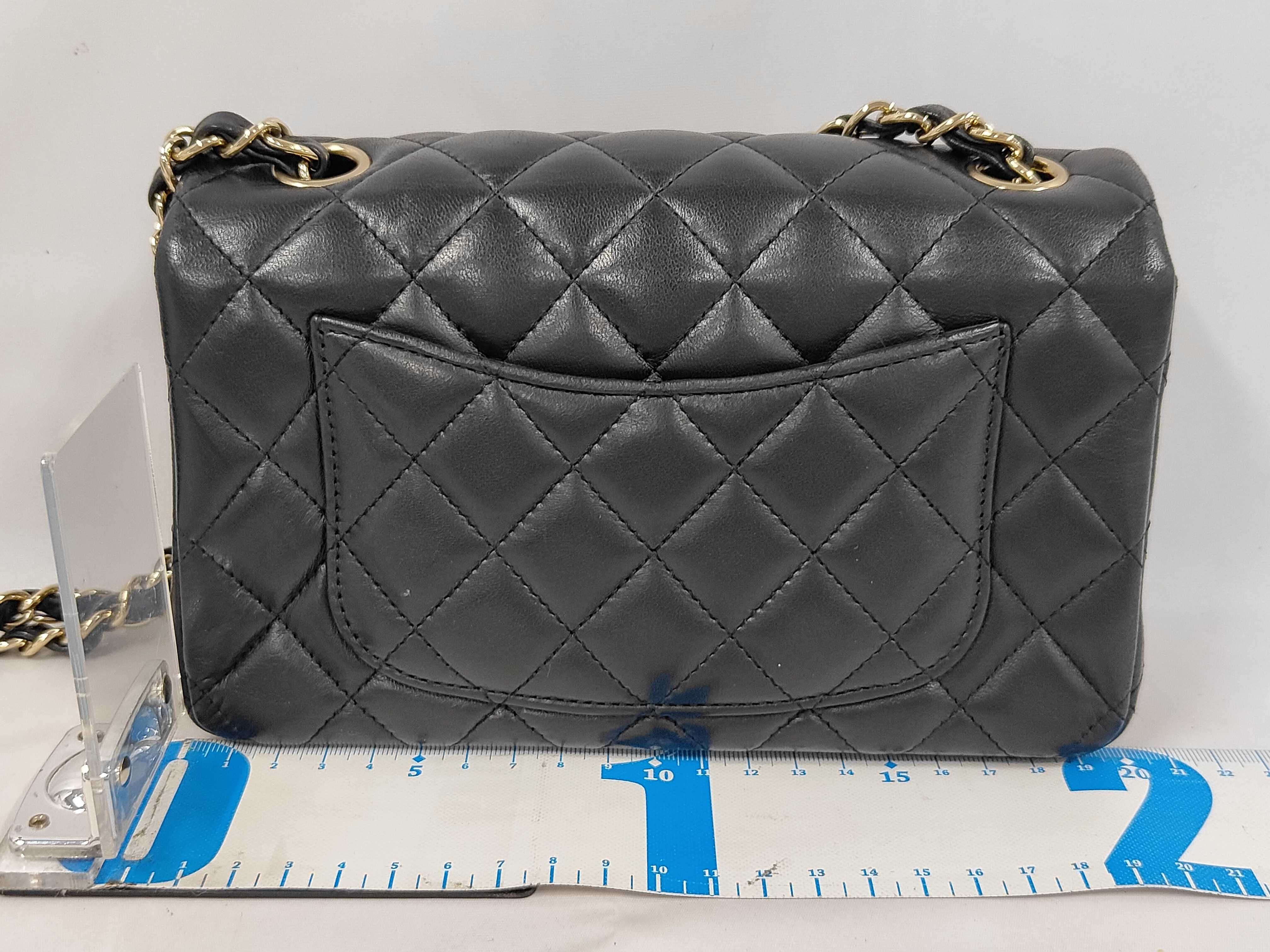 Mini Matelassé 20 Lambskin Single Flap Single Chain Bag, Black with Gold Hardware, Shoulder Bag — view 2
