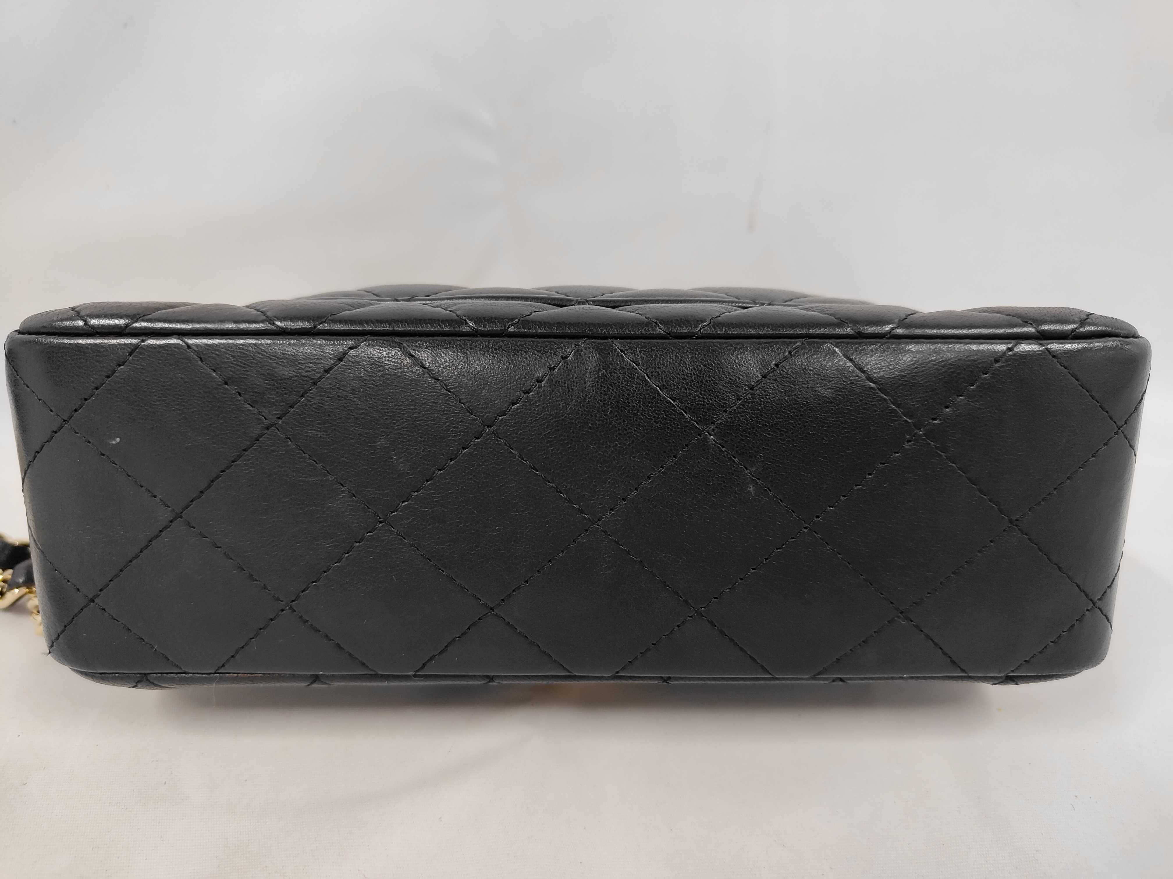 Mini Matelassé 20 Lambskin Single Flap Single Chain Bag, Black with Gold Hardware, Shoulder Bag — view 4