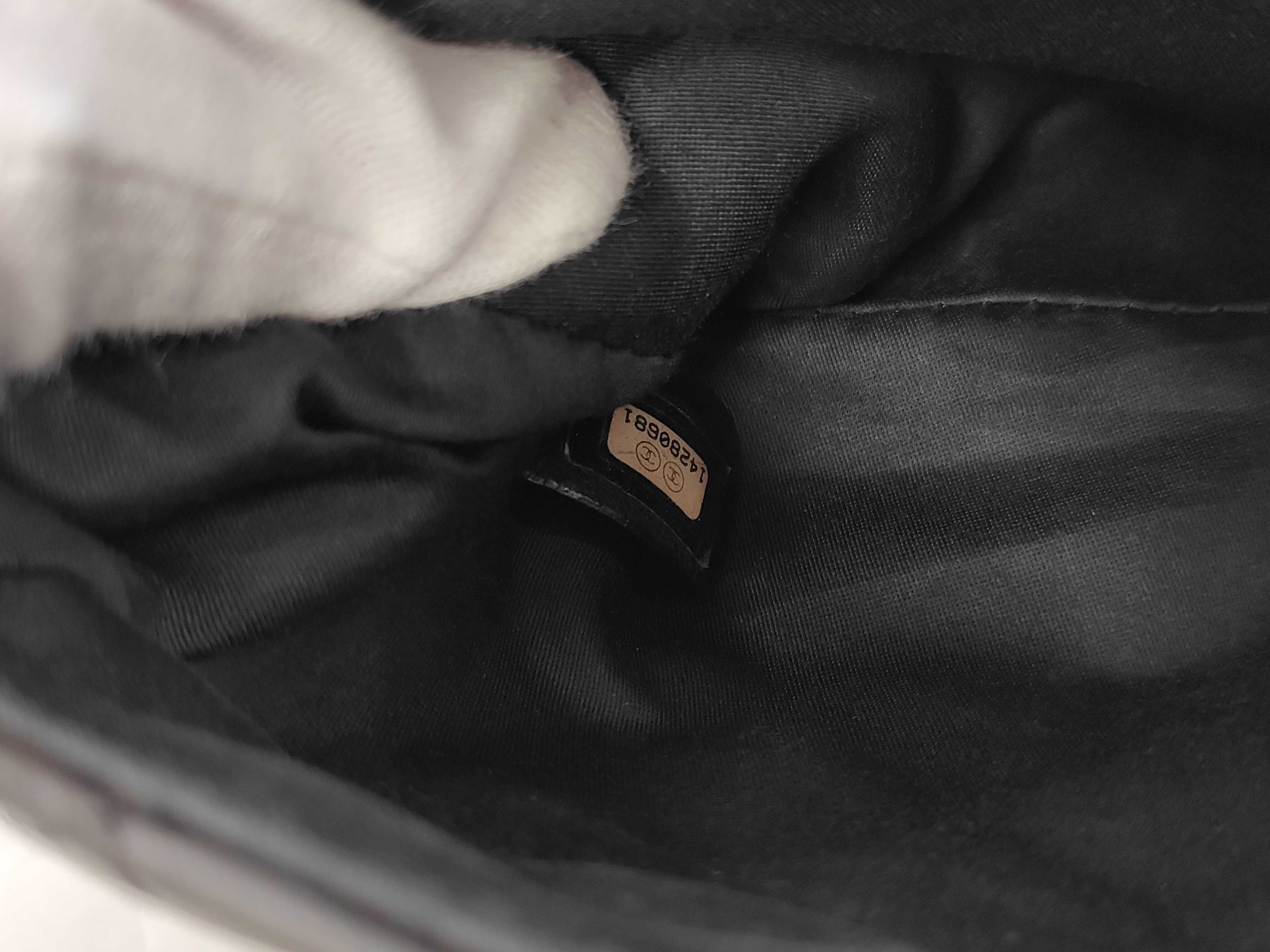 Matelassé Classic Flap Shoulder Bag — view 11