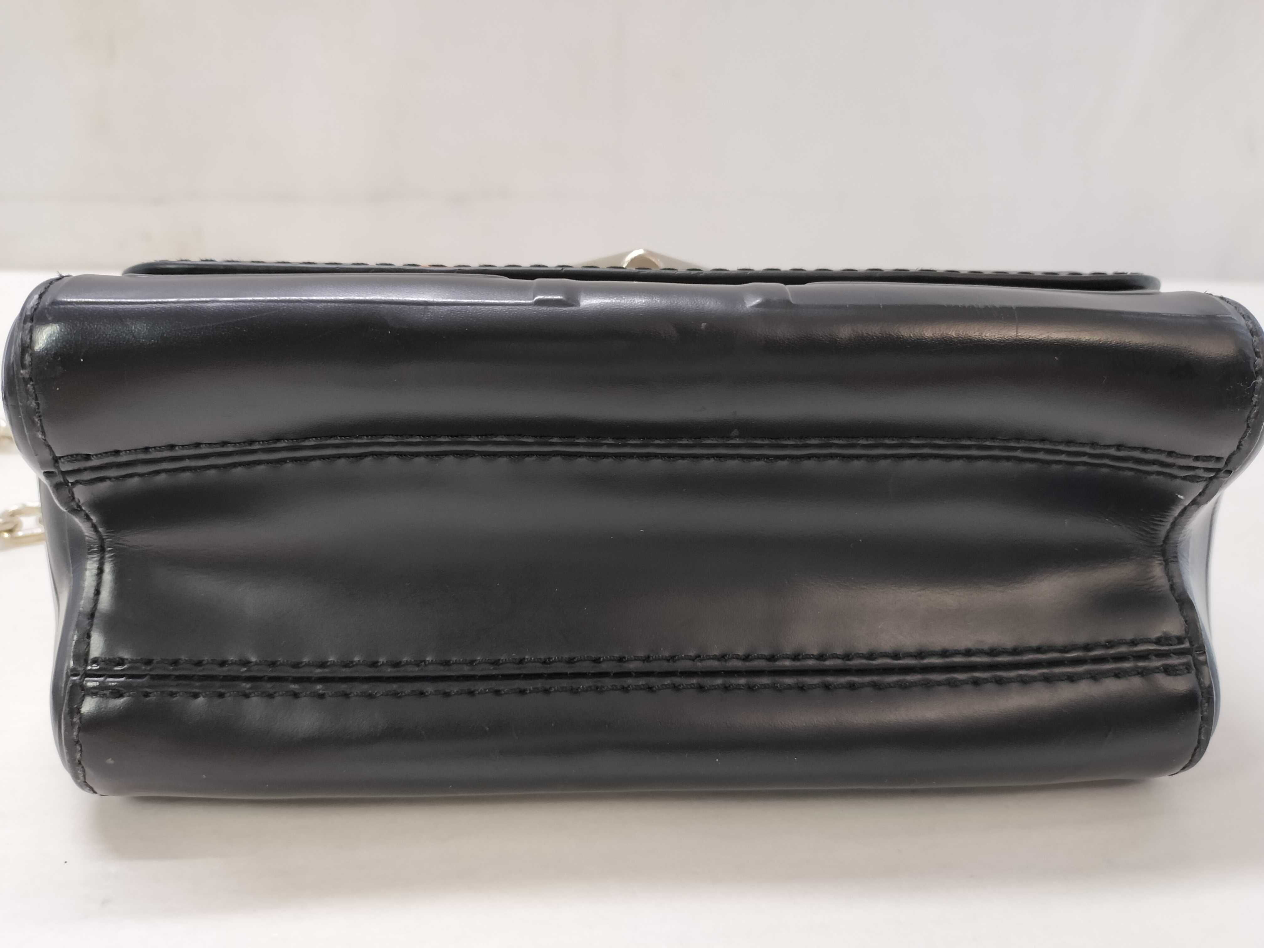 Twist Chain Shoulder Bag — view 14