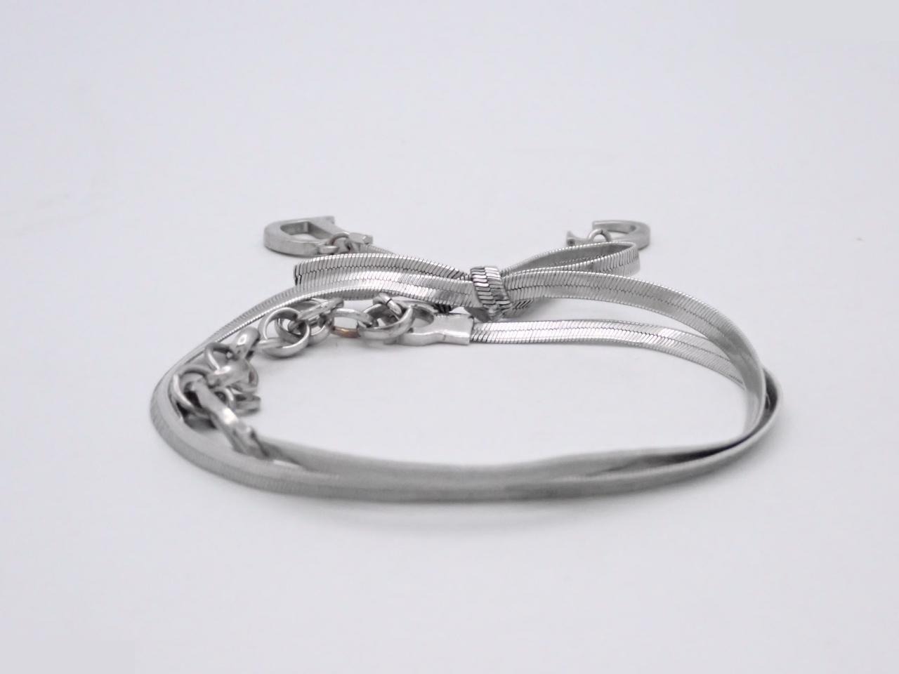Necklace: Neck circumference approximately 36 cm — view 2