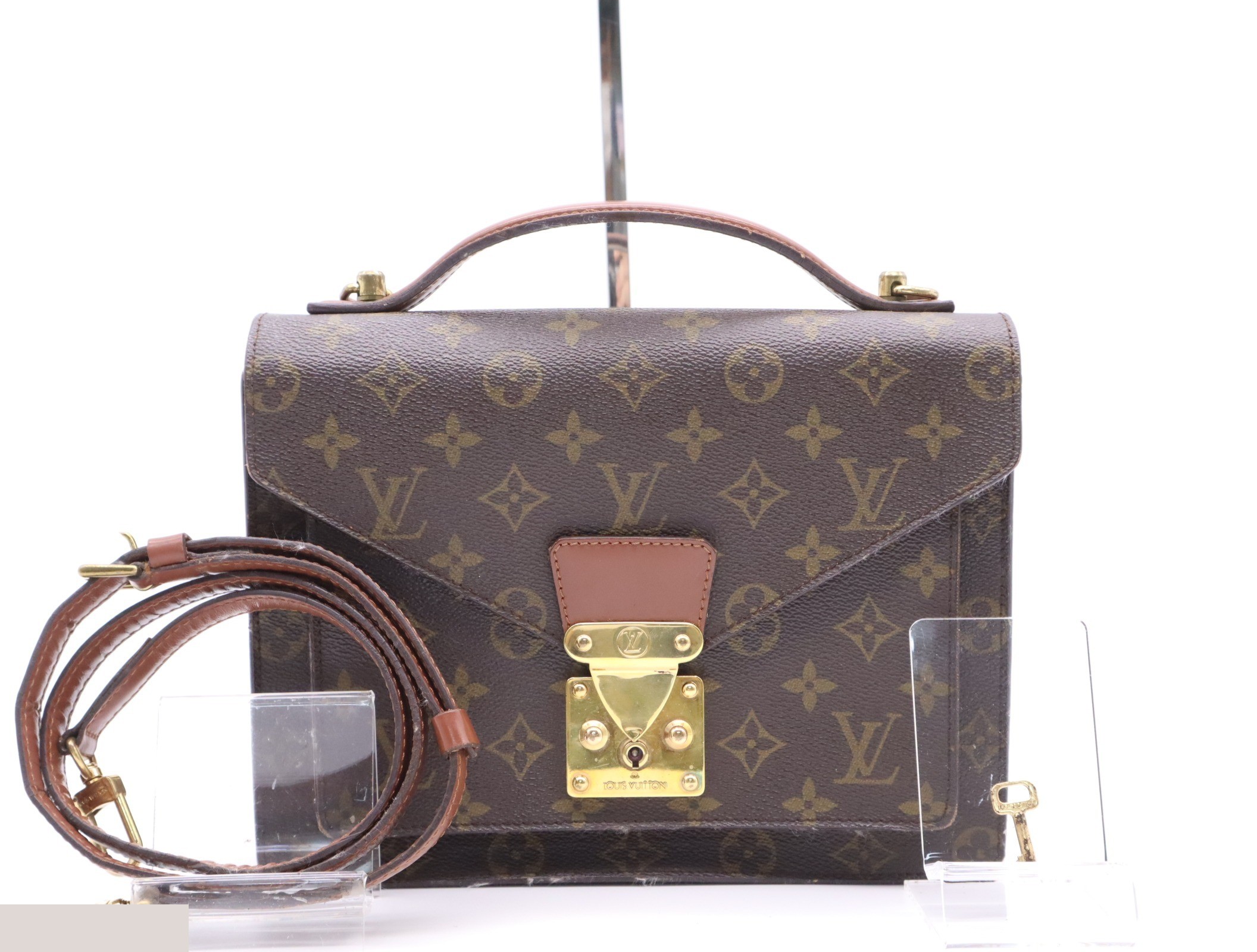Monceau with shoulder strap