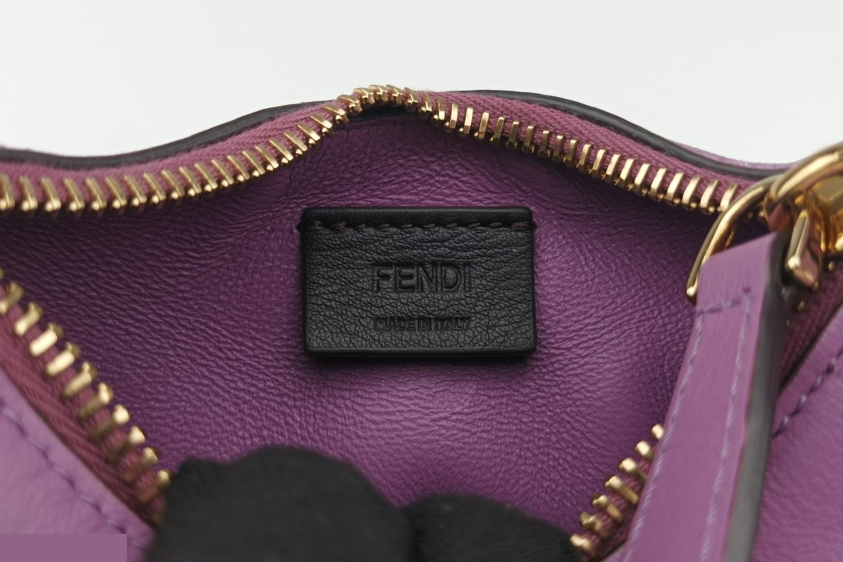 Nano FendiGraphy Leather Purple — view 7