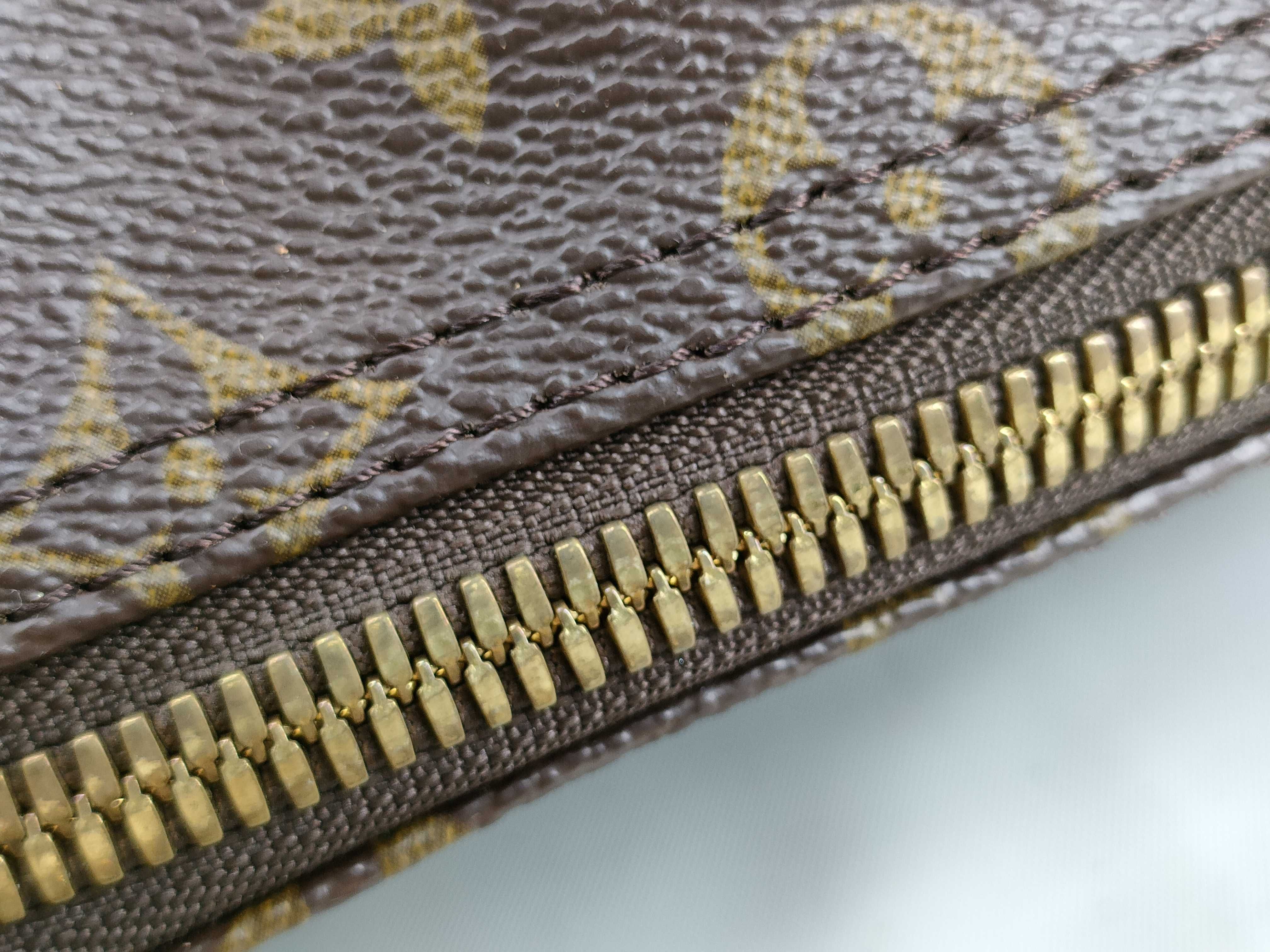 Monogram Louis Vuitton Monogram Keepall 50 Boston Bag — view 9