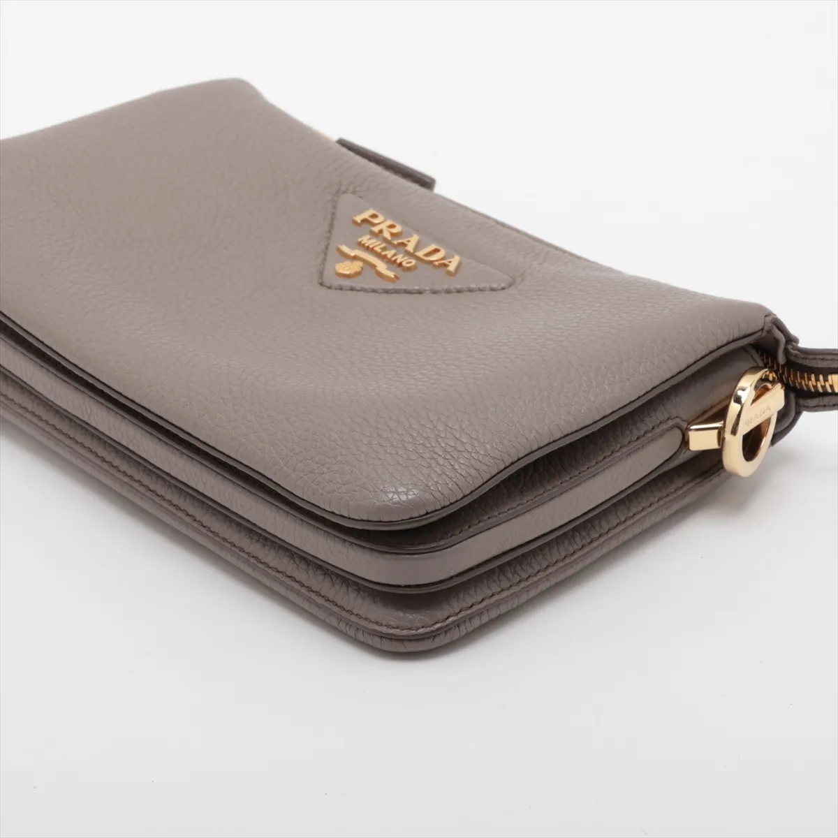 Vitello Daino 1BH194 Leather Shoulder Bag, Gray — view 3